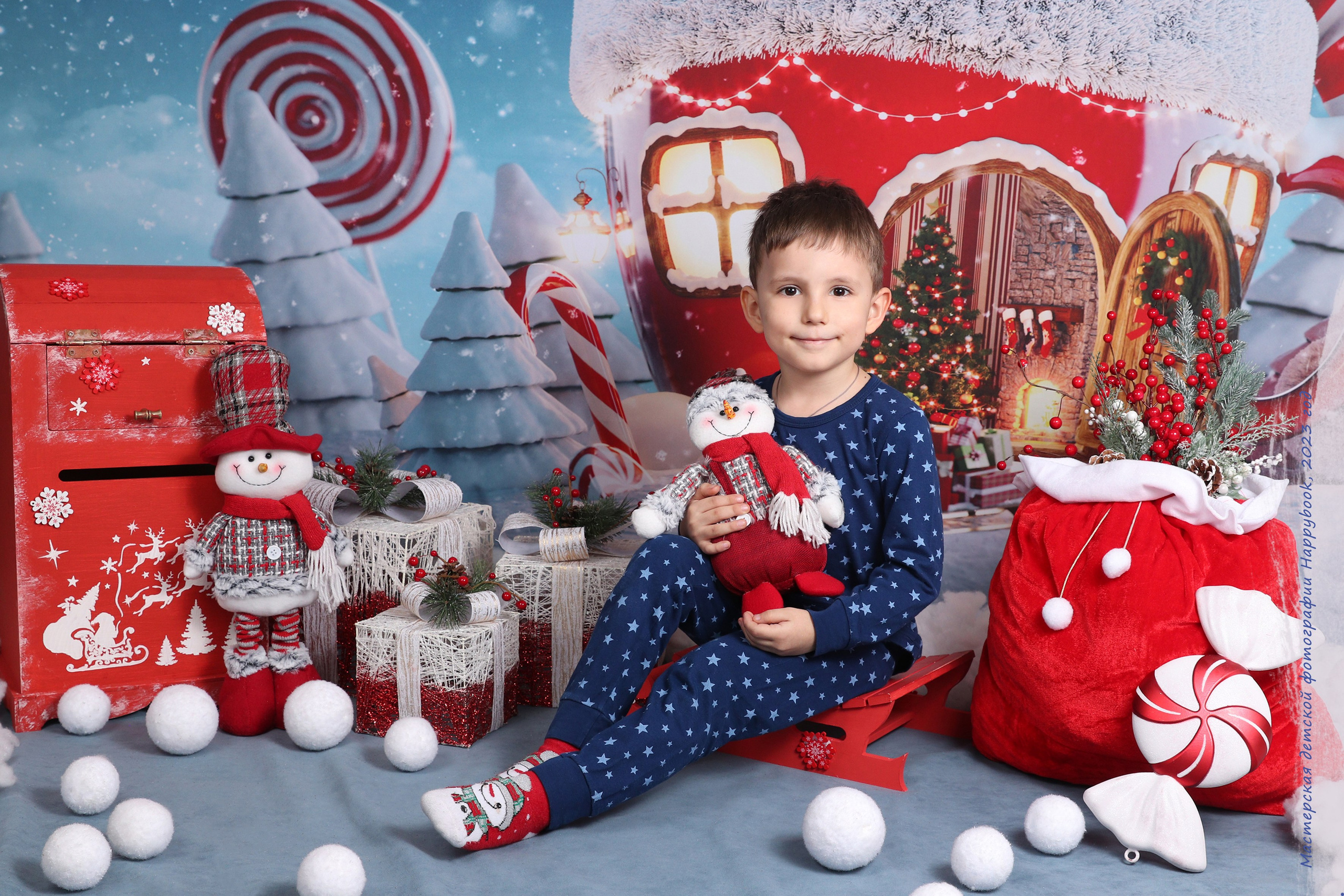 Почта деда Мороза. Детский фотограф в Алматы, виньетки, выпускной альбом Алматы