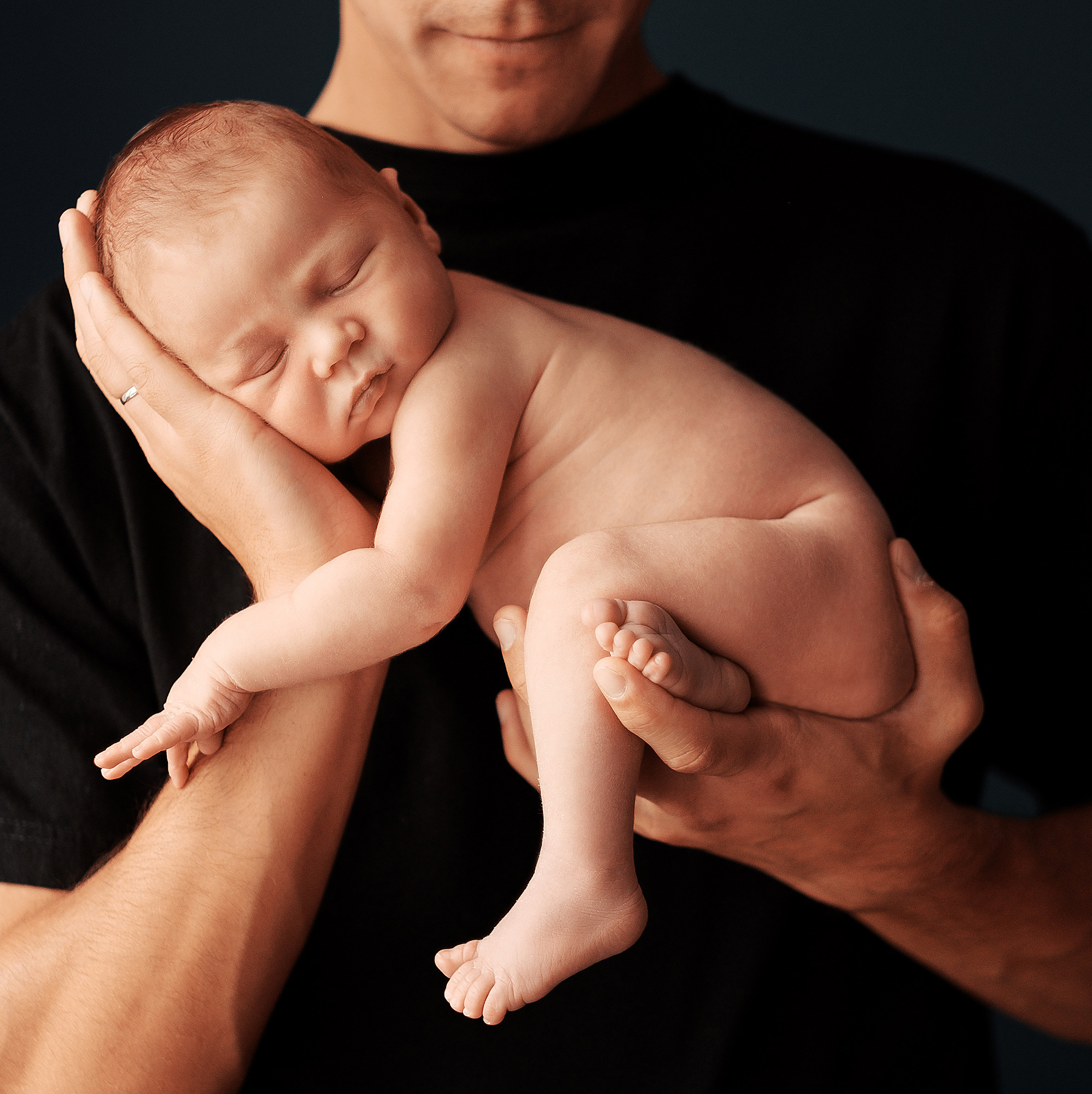 Новорожденные. Oleg Samoilov is a documentary photographer for brands that value an honest story