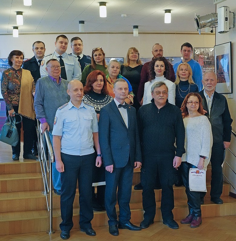 Фотовыставка «Деревянное зодчество» в ГФС РФ. Фотохудожник в Москве Виктория Лаврова Искусство авторской фотографии для Вас