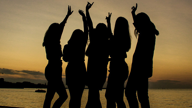 Ответы на вопросы. Выпускные альбомы в Крыму, Севастополе и Симферополе