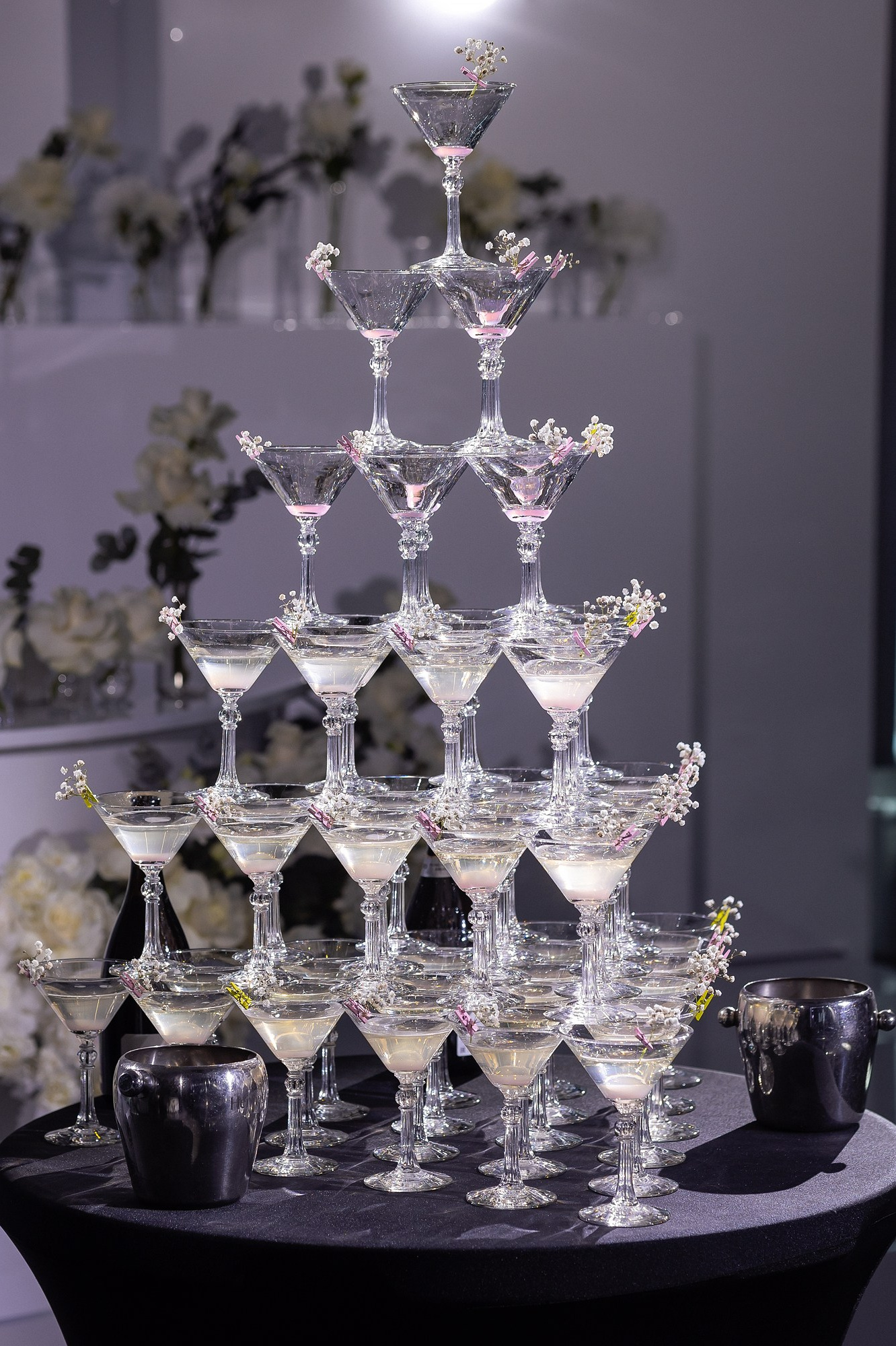 Ошибки в декоре президиума и столов гостей на свадьбе — советы свадебного фотографа в Самаре