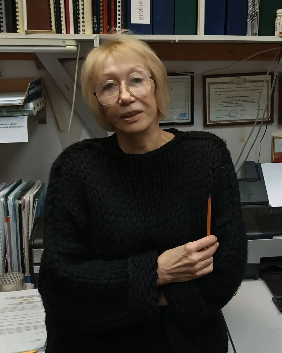 Карлсон Т.В. Факультет повышения квалификации МАРХИ для архитекторов и переподготовки для неспециалистов по направлению архитектура малоэтажных зданий