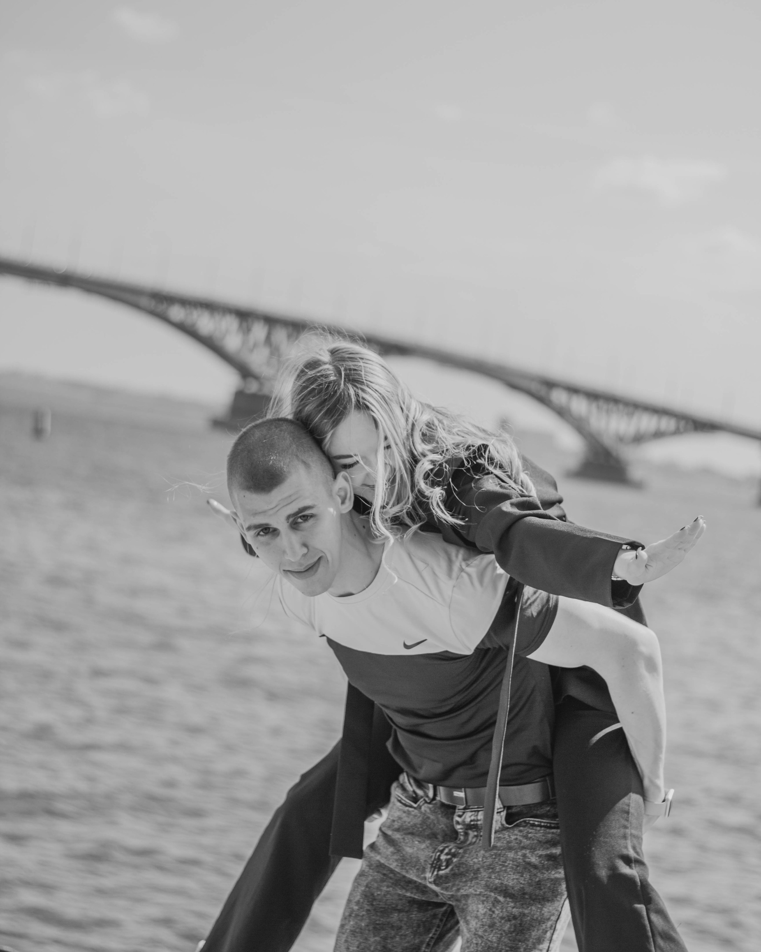 ФОТОГРАФ/САРАТОВ