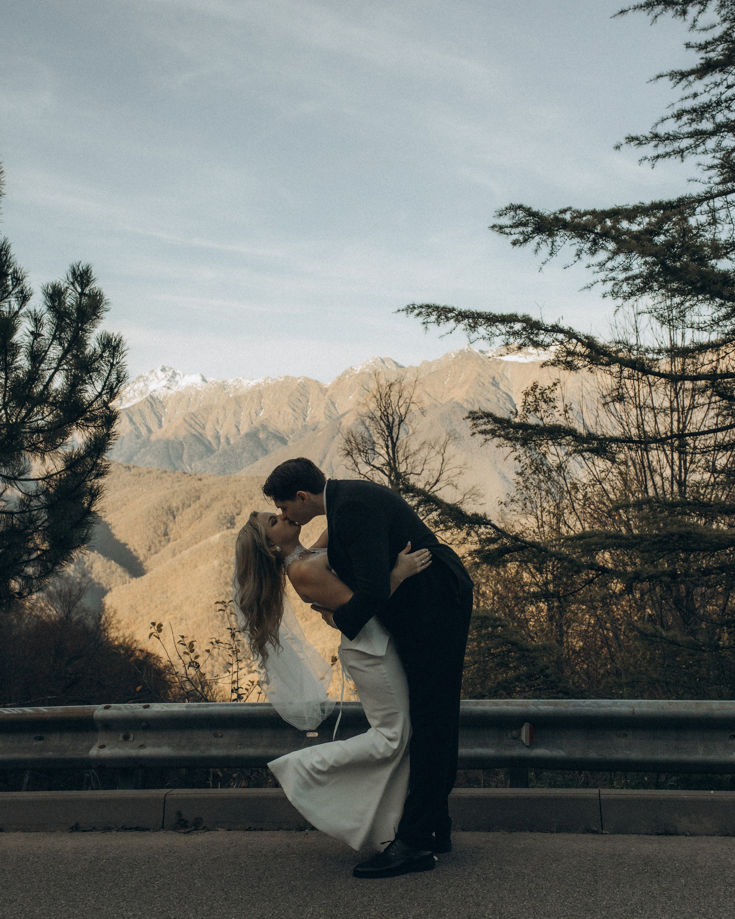 Услуги фотографа: индивидуальные, семейные, lovestory, свадебные фотосессии в Сочи. Яна Романова Семейный фотограф в Сочи и Адлере