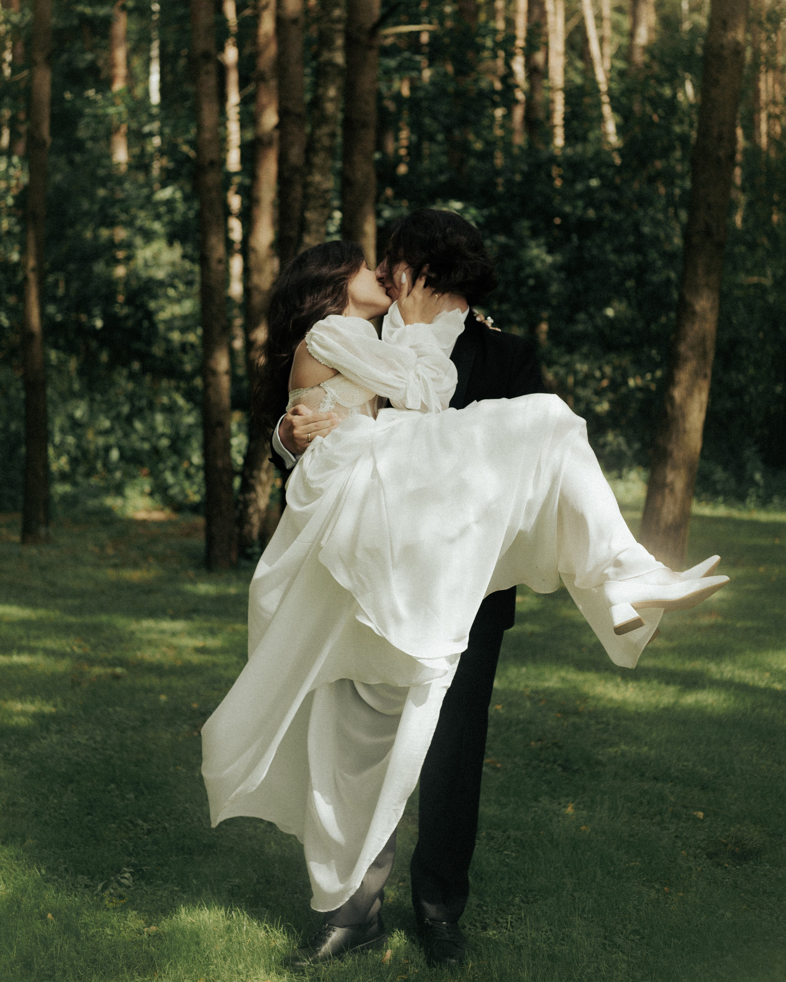 Кошт вясельных здымак. Партрэтны і вясельны фатограф у Мінску Юлія Раманькова