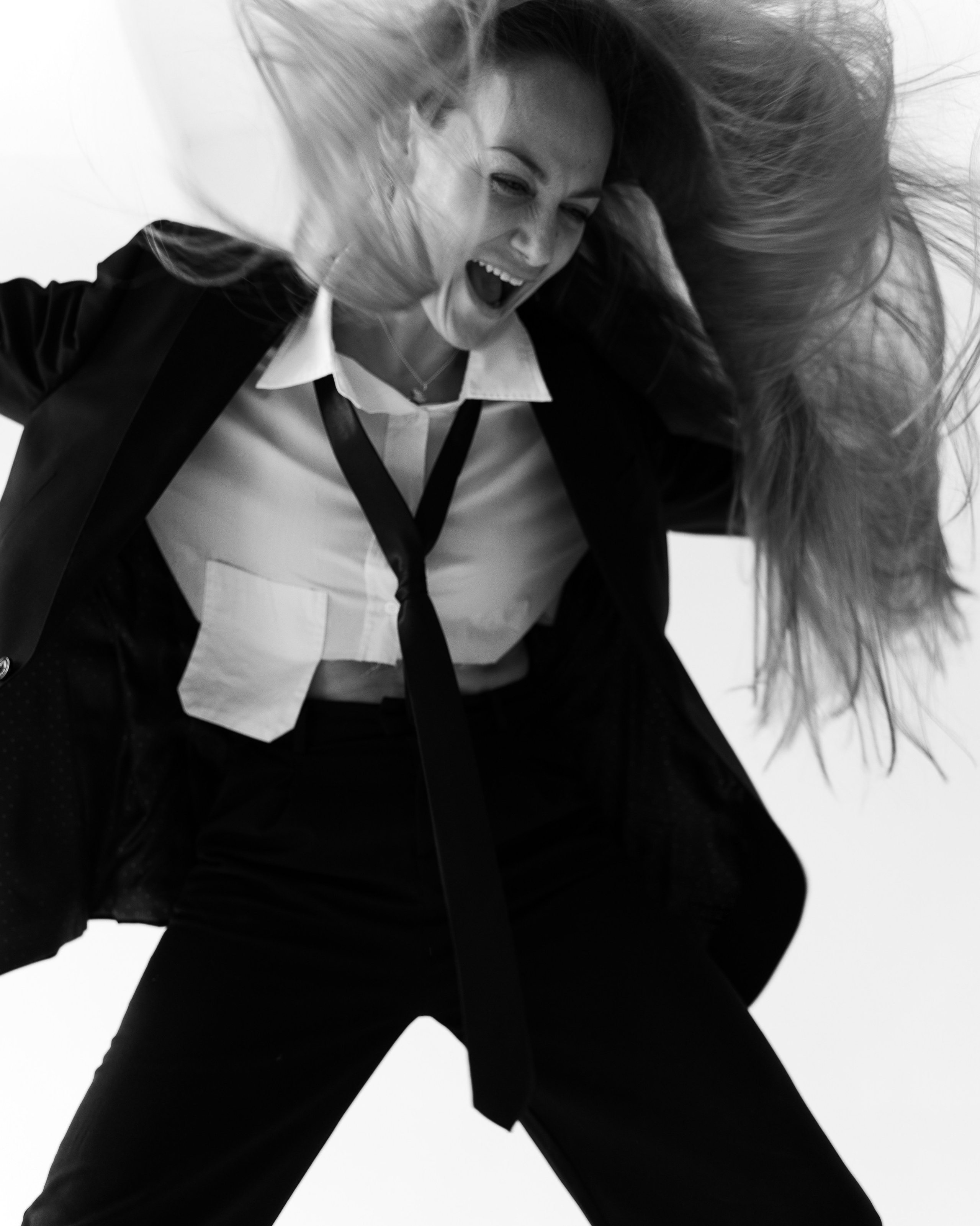 Контакты. Свадебный фотограф Елизавета Поротикова