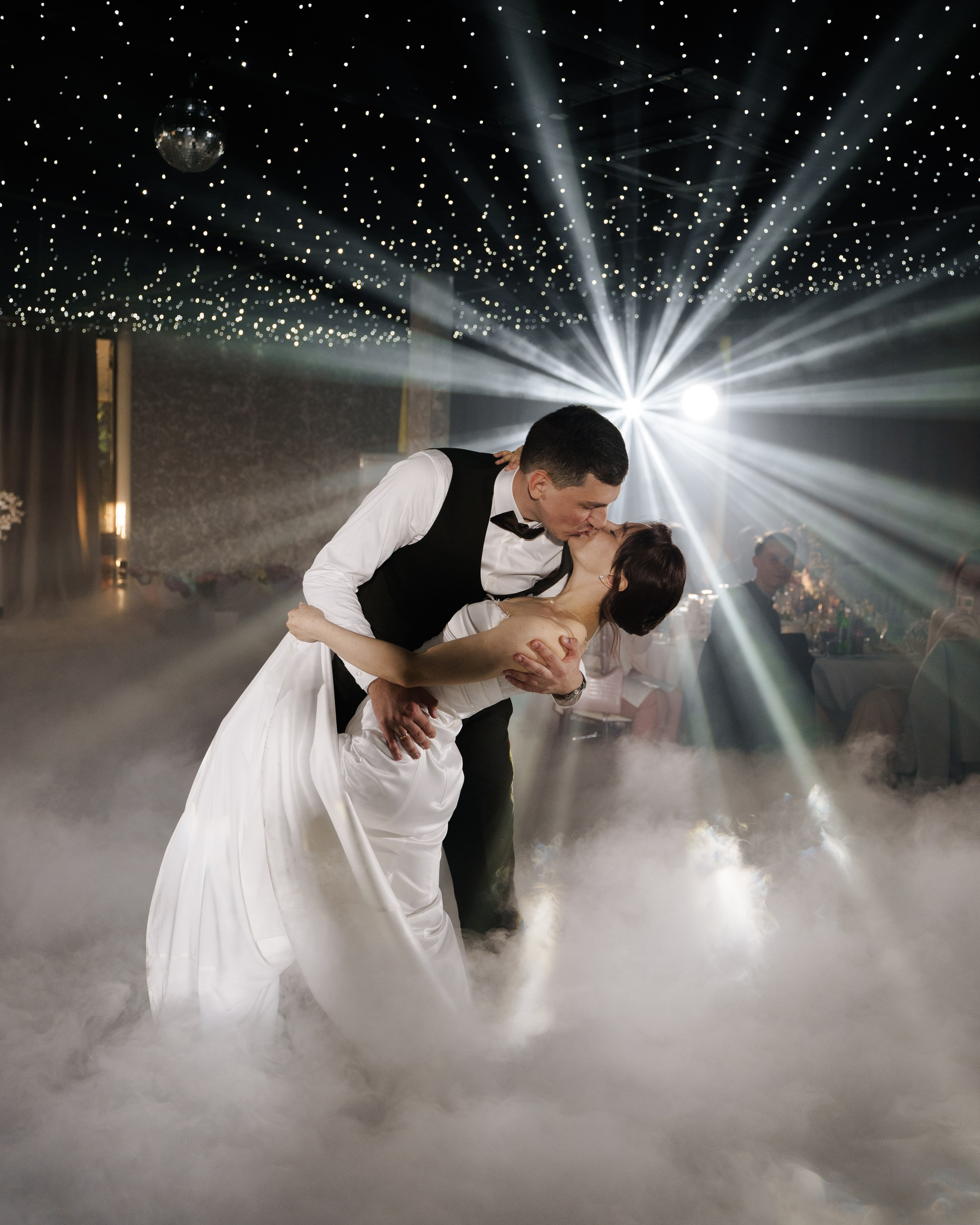 Стоимость услуг 2025-2026. Свадебный Фотограф в Майкопе Полина Махонина