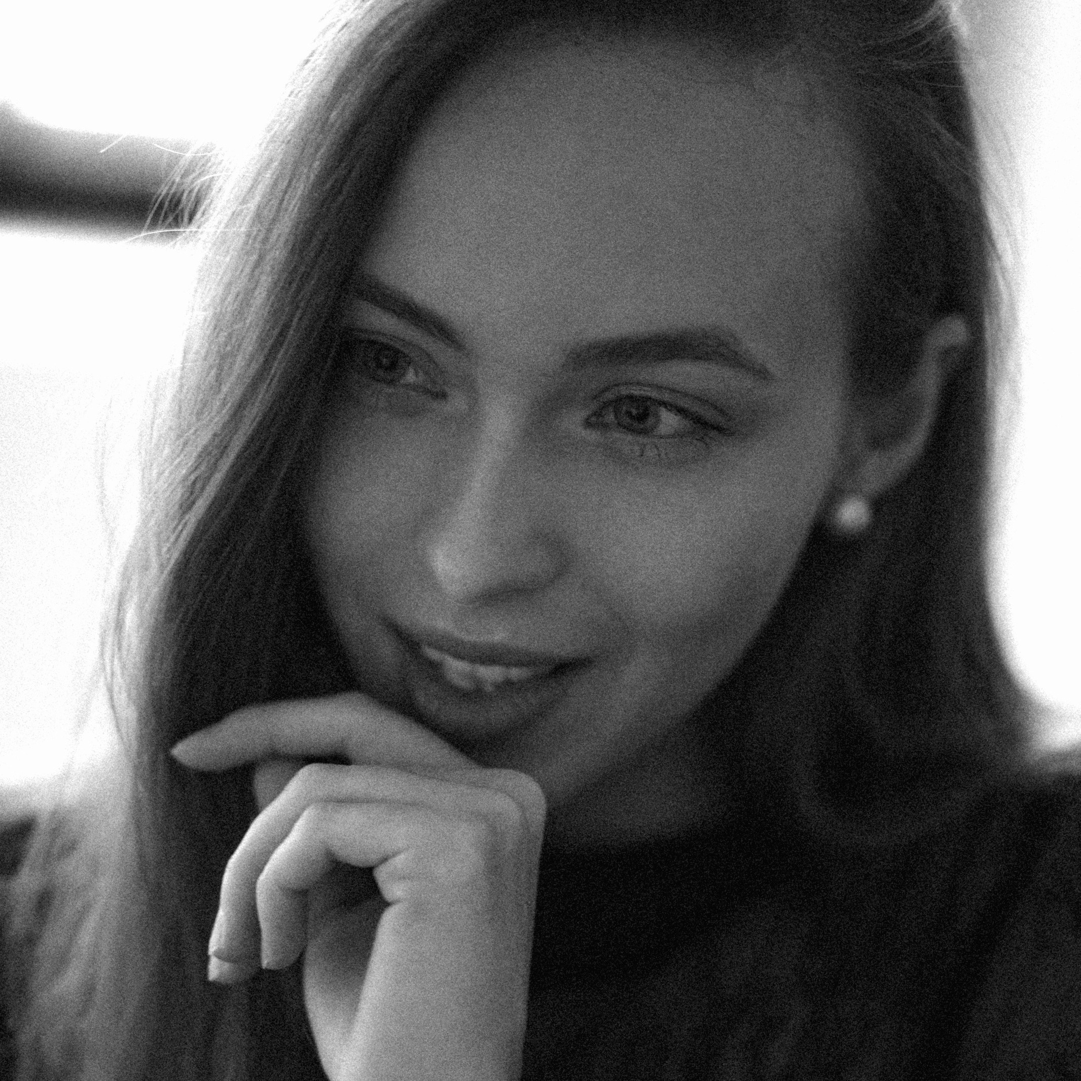 Контакты. ELIZAVETA TITARENKO