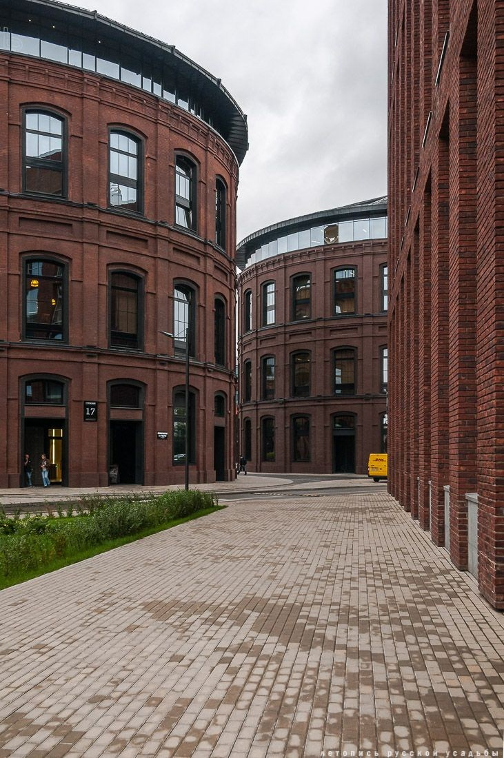 ТОП-10 необычных мест для свадебной фотосессии в Москве