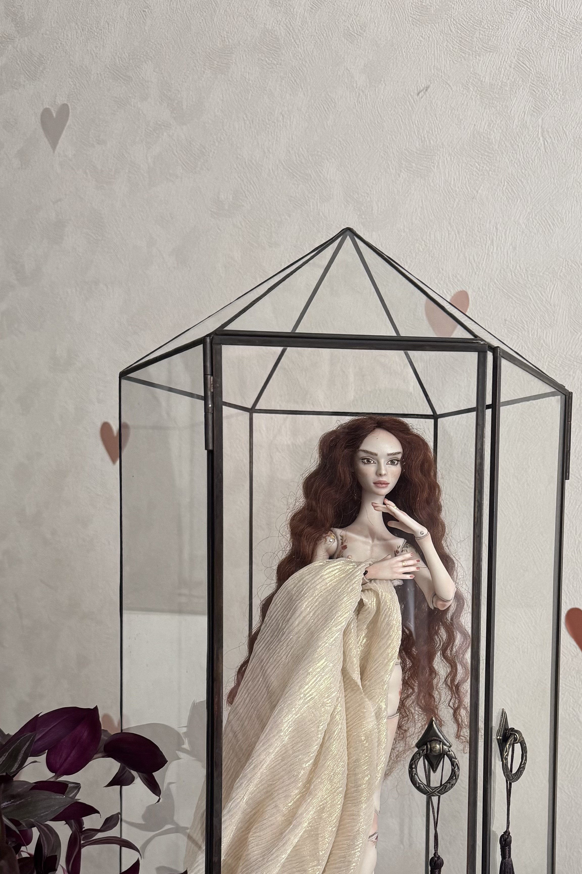 Caucasian dolls by Fatima Guzhova