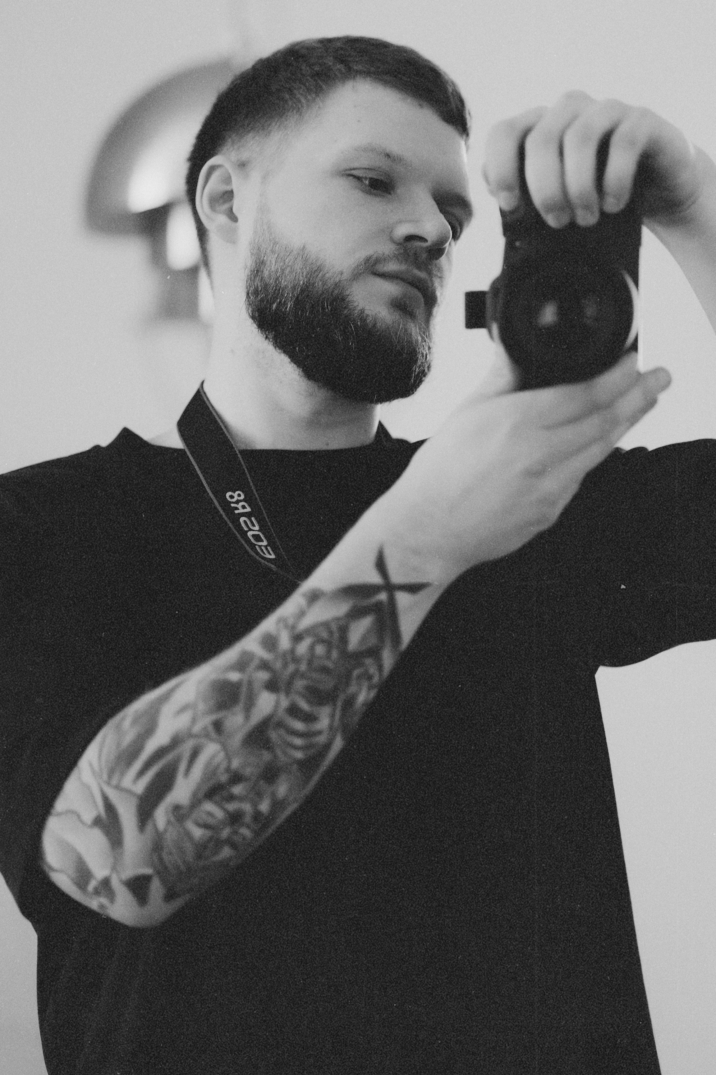 Контакты. Александр Драгович // Фотограф Москва