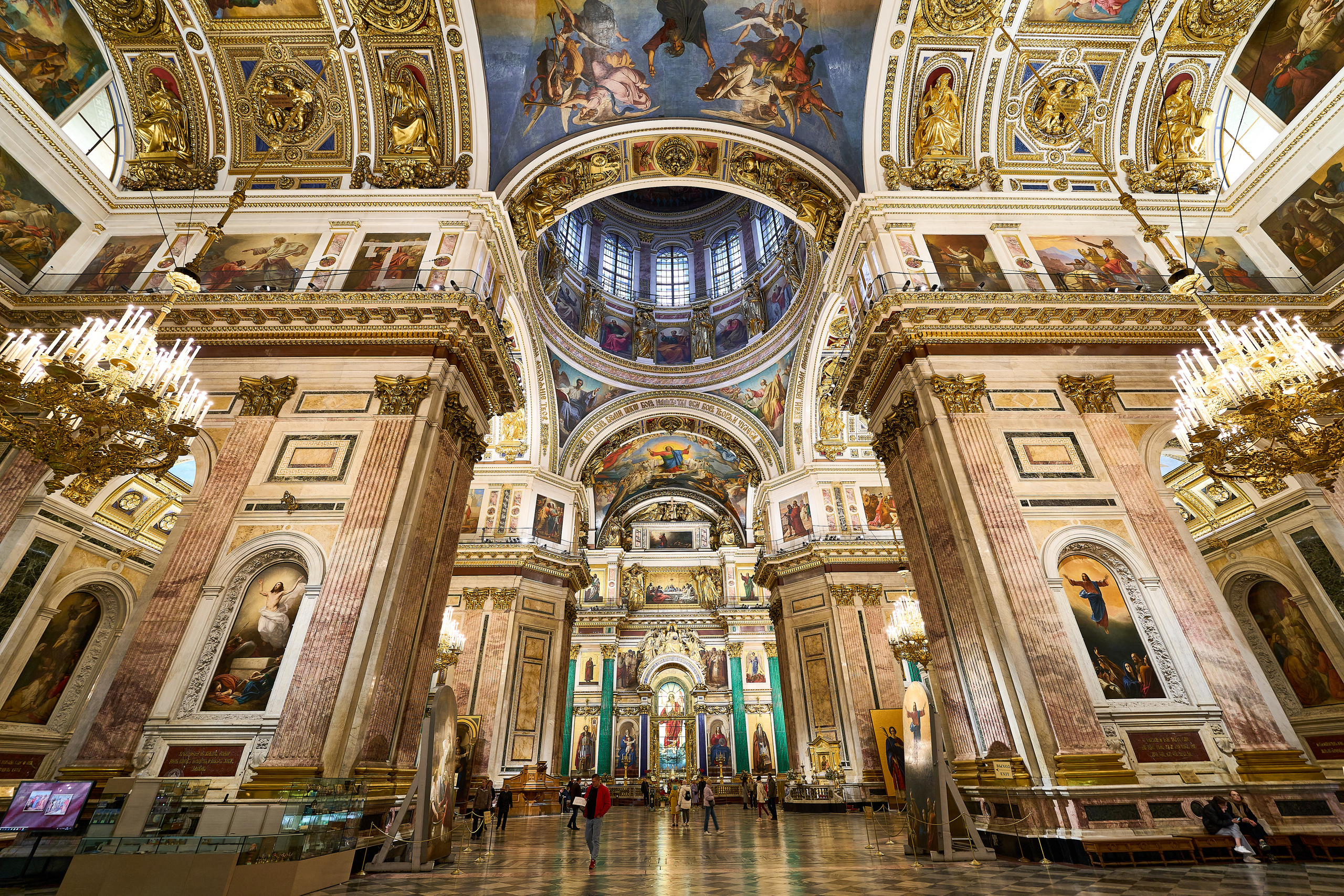 Интерьеры Исакиевского собора в Петербурге