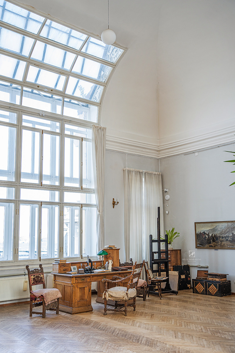Квартира-мастерская Архипа Куинджи на Васильевском острове. Фотограф и искусствовед в Туле и Санкт-Петербурге Нелли Некрасова