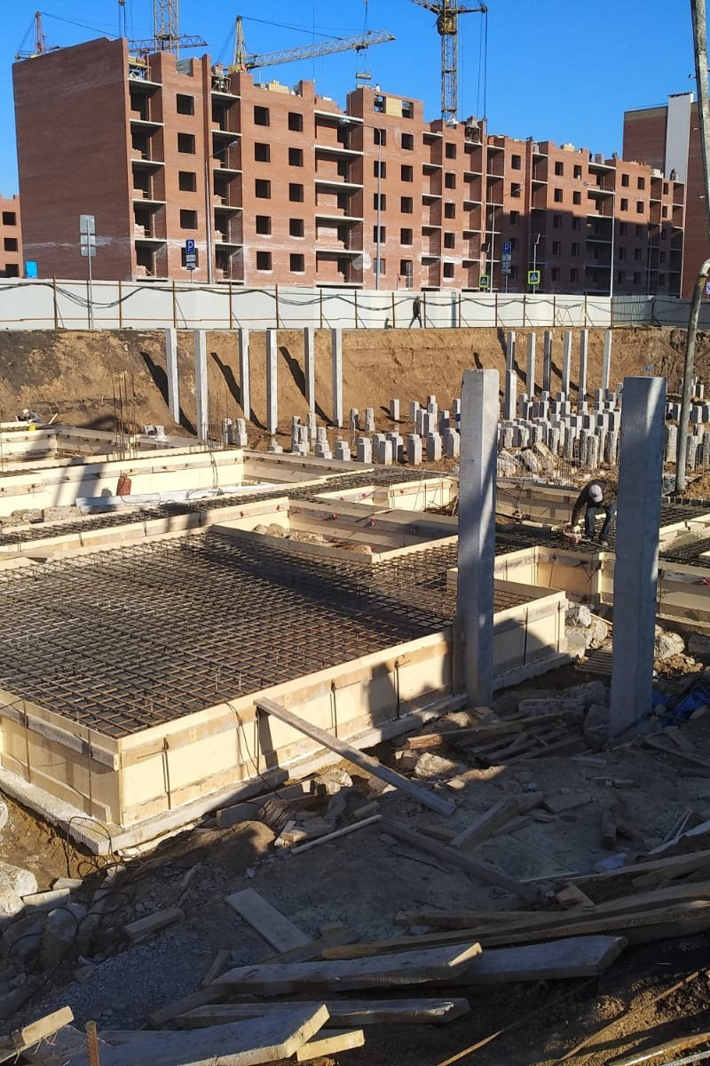 Фотографии рабочего процесса. Монолитное строительство домов в Самаре