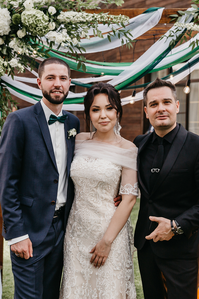 Ведущий на свадьбу. Банкетный комплекс и свадебное агенство "Александр Грин"