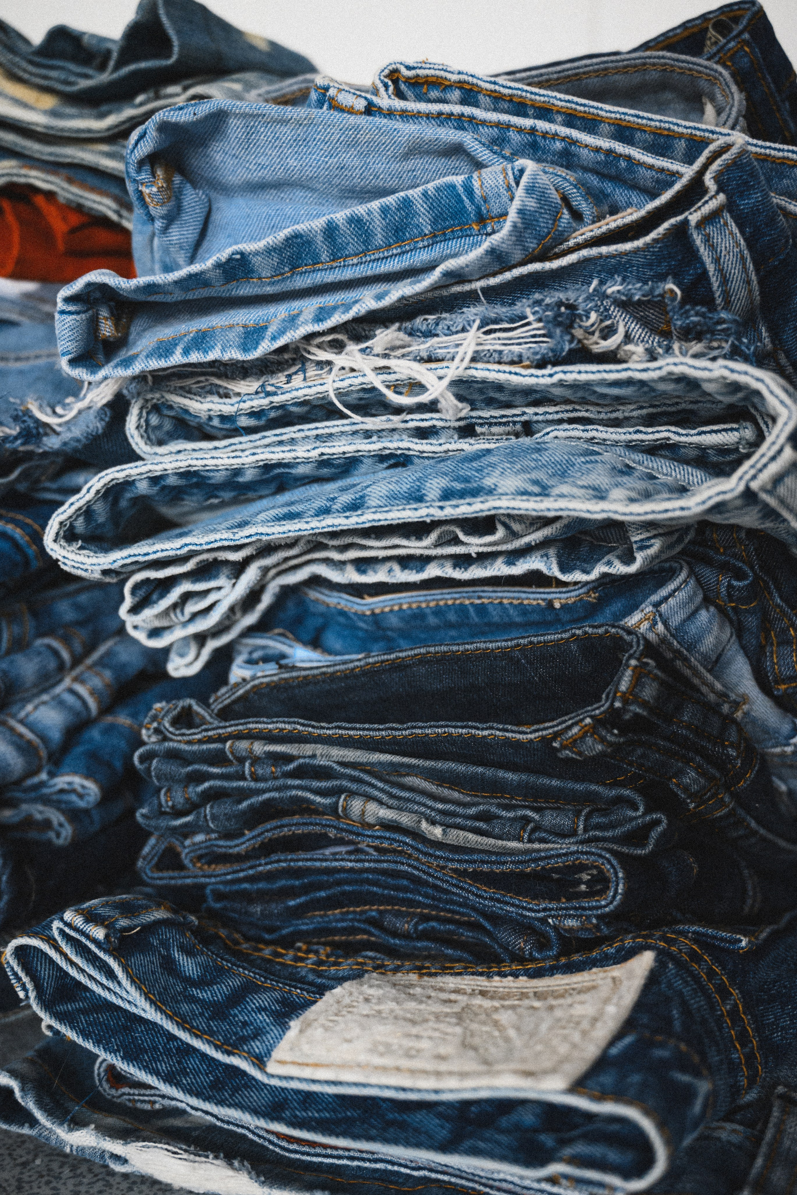 Апсайкл кастомизация эко-бренд дизайнер одежды