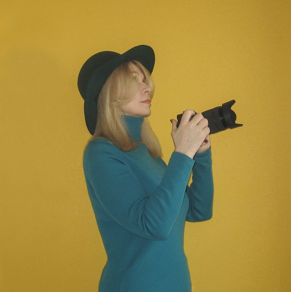 Контакты. Фотохудожник в Москве Виктория Лаврова Искусство авторской фотографии для Вас