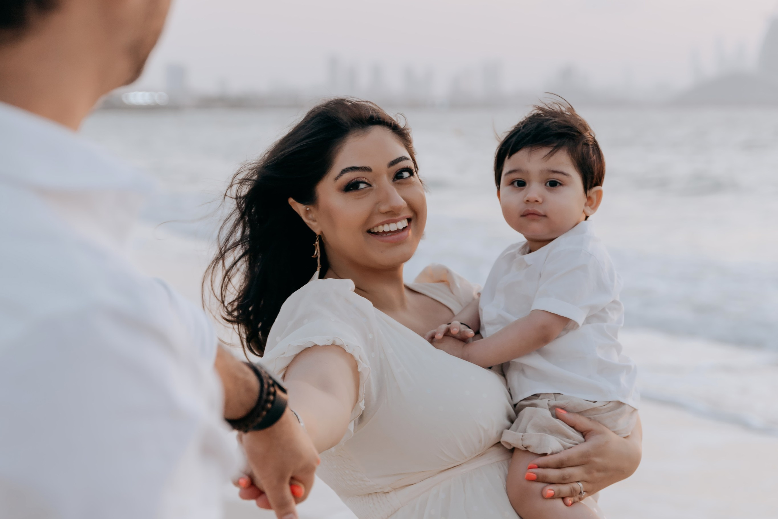 Professional Family Photography in Dubai: Expert Tips