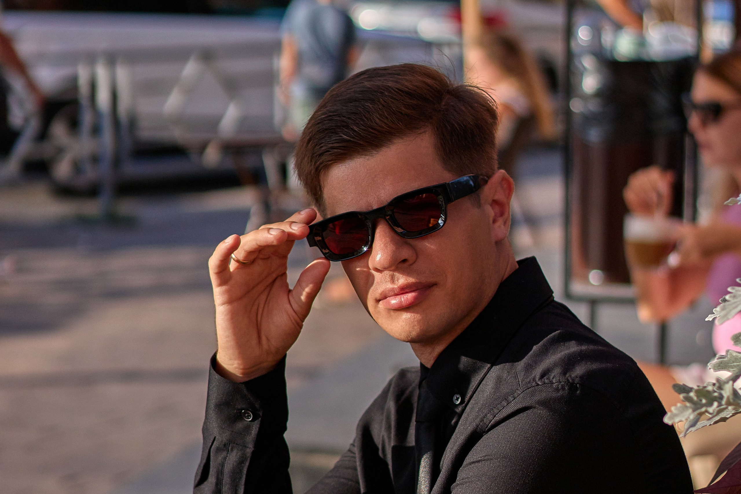 Здравствуйте! Меня зовут Павел Владимирович, я практикующий психолог и психотерапевт. На сайте freidnavolge.ru вы можете записаться на индивидуальную или семейную консультацию