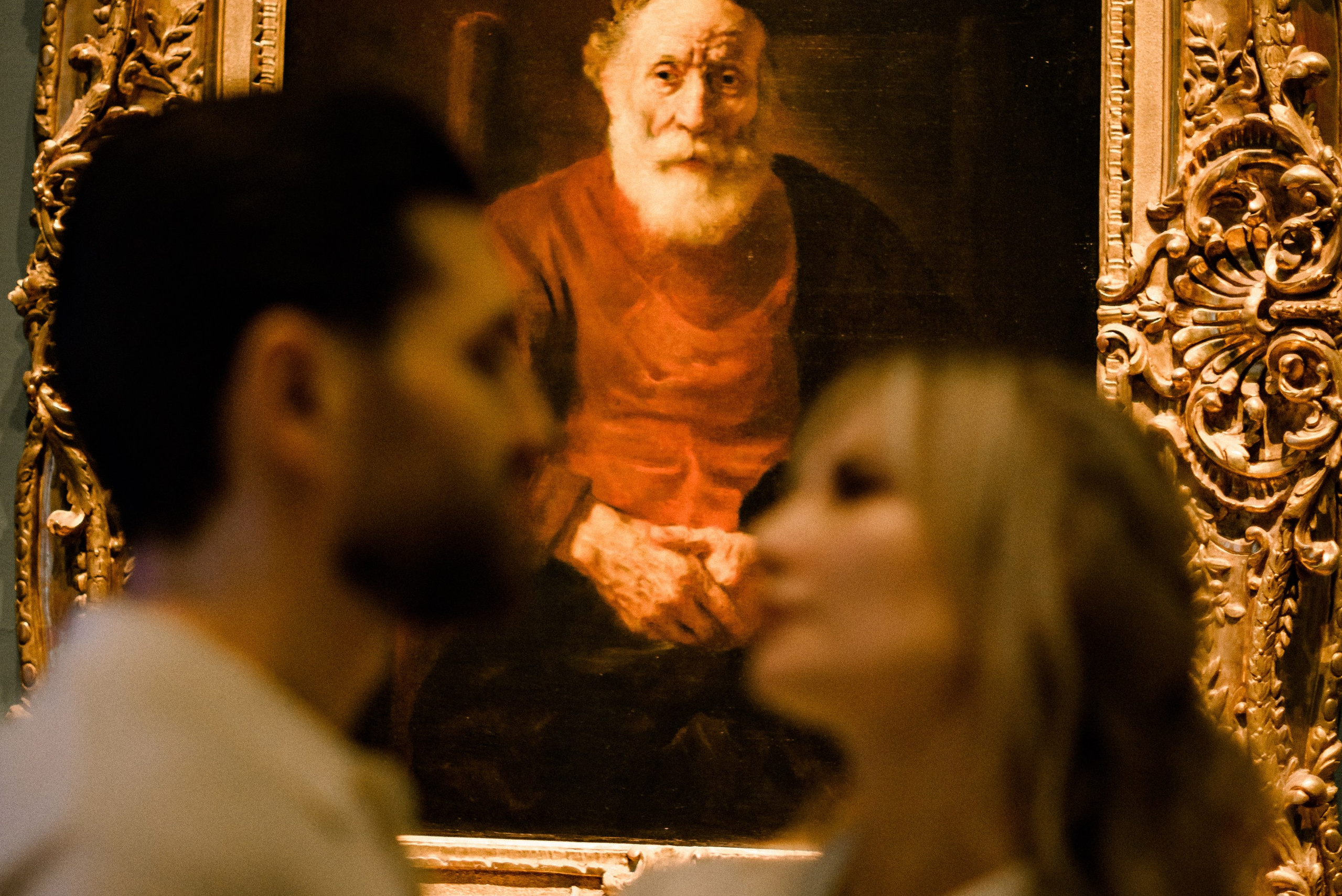 Фотосессия в Эрмитаже. Свадебный фотограф в Санкт-Петербурге София Шубик