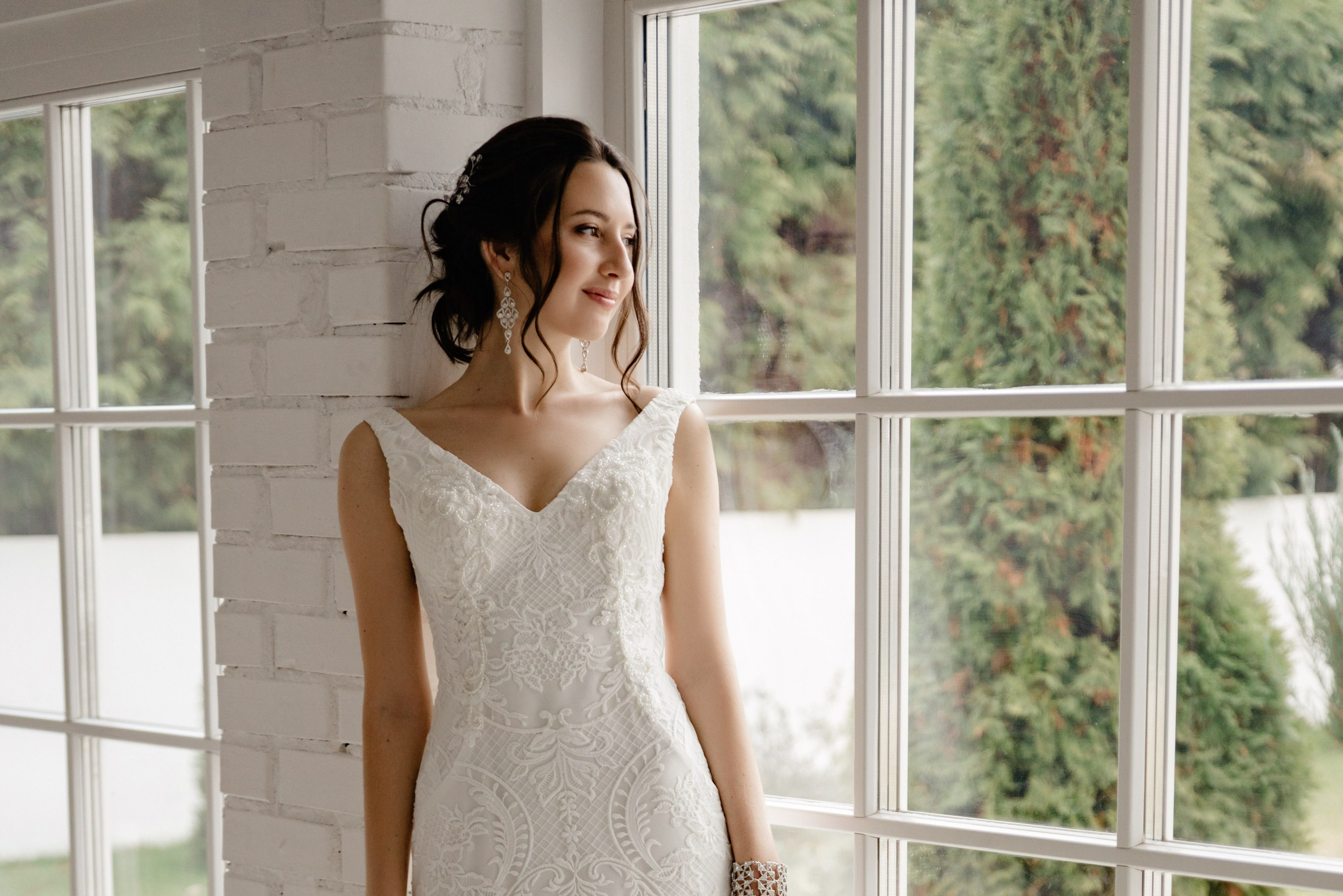 Свадебная фотосессия в Минске в любую погоду — интерьер зимнего сада с живыми растениями