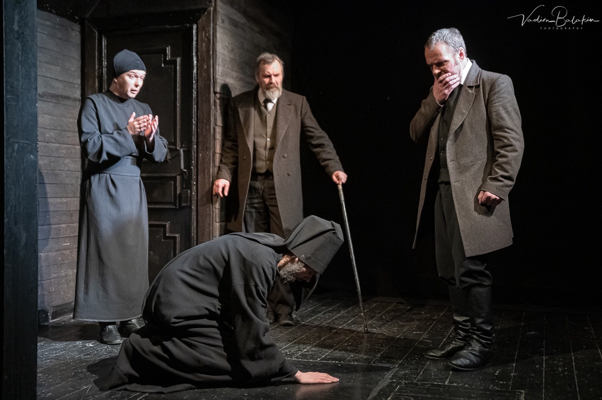 Достоевский в театре «У Моста». Журнал о самом особенном. Пермь и Пермский край