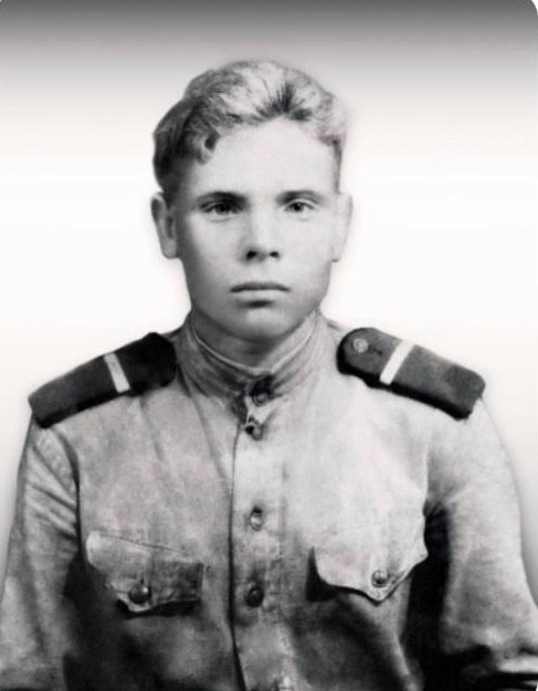 Всероссийский фотопроект «Китель Победы» г. Вилючинск. Ольга Смирнова юрист, фотограф