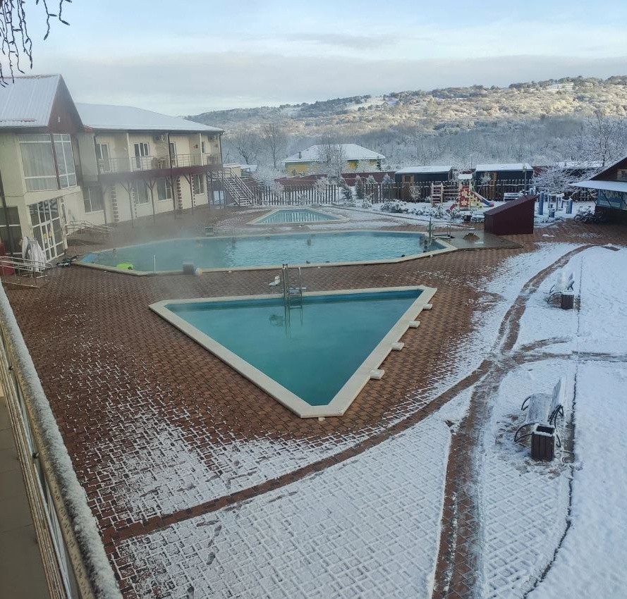 Крещенские купания в термальном источнике