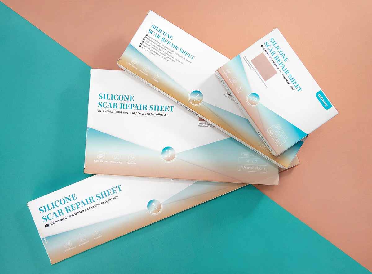 Каталожная съемка на цветном фоне. Медицинские товары