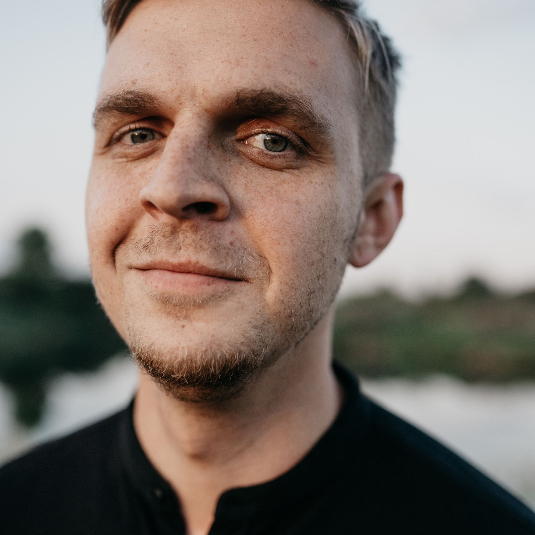 Контакты. Фотограф в Саратове Максим Ветлицкий