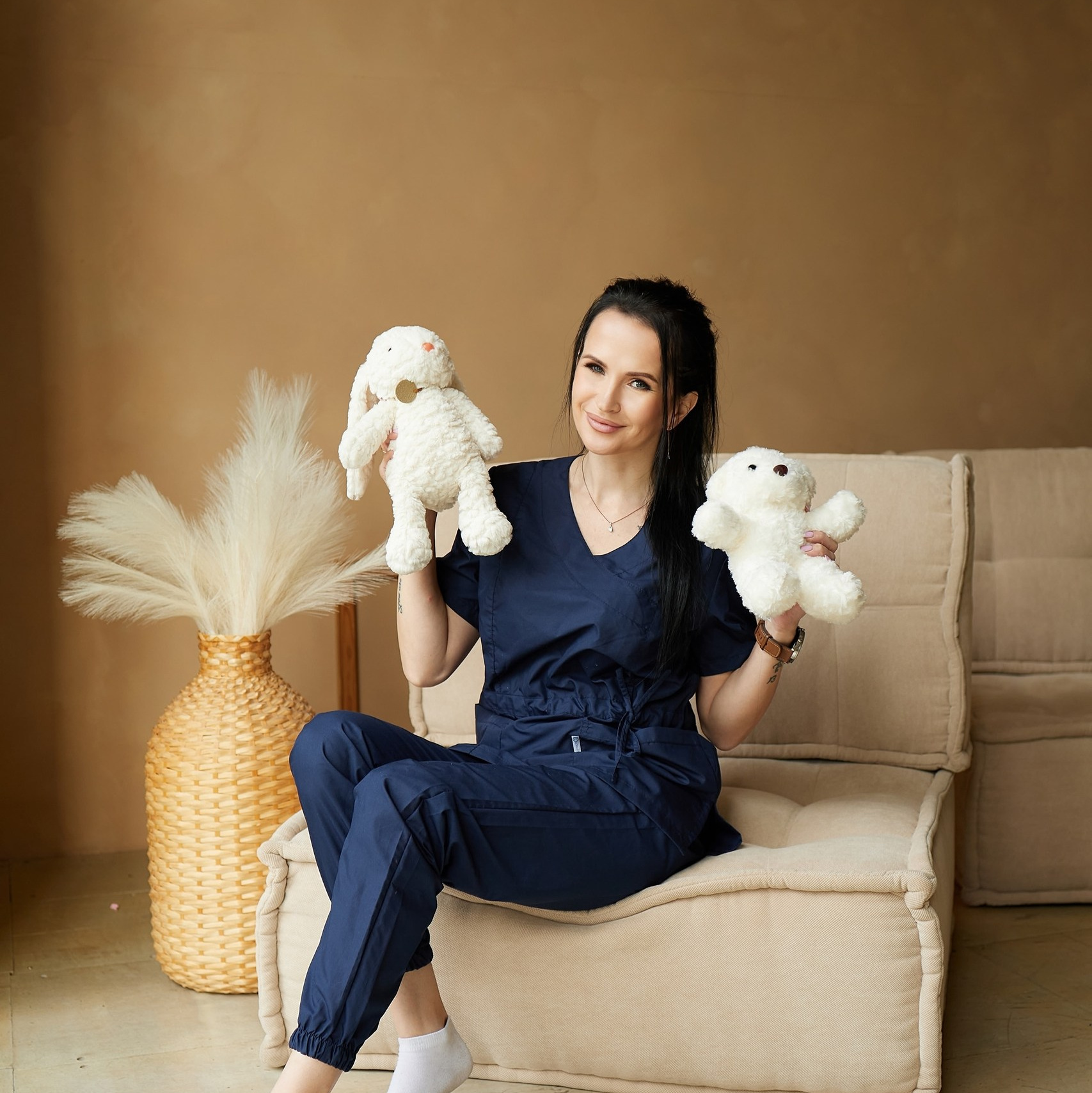 Контакты. Фотограф Юлия Ремезова