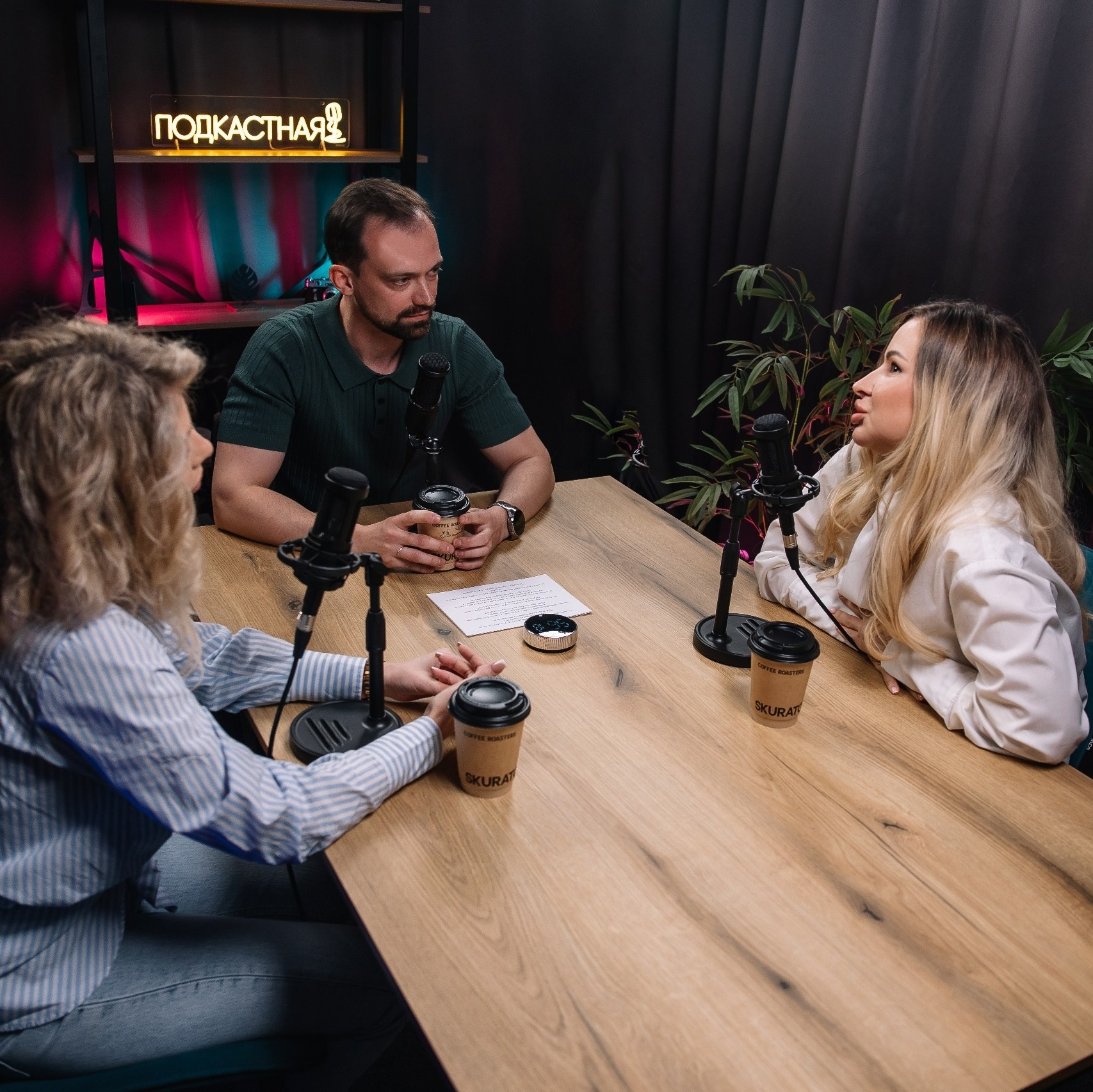 Фото и видеопродакшн в Омске для бизнеса и экспертов — Orlyand Production