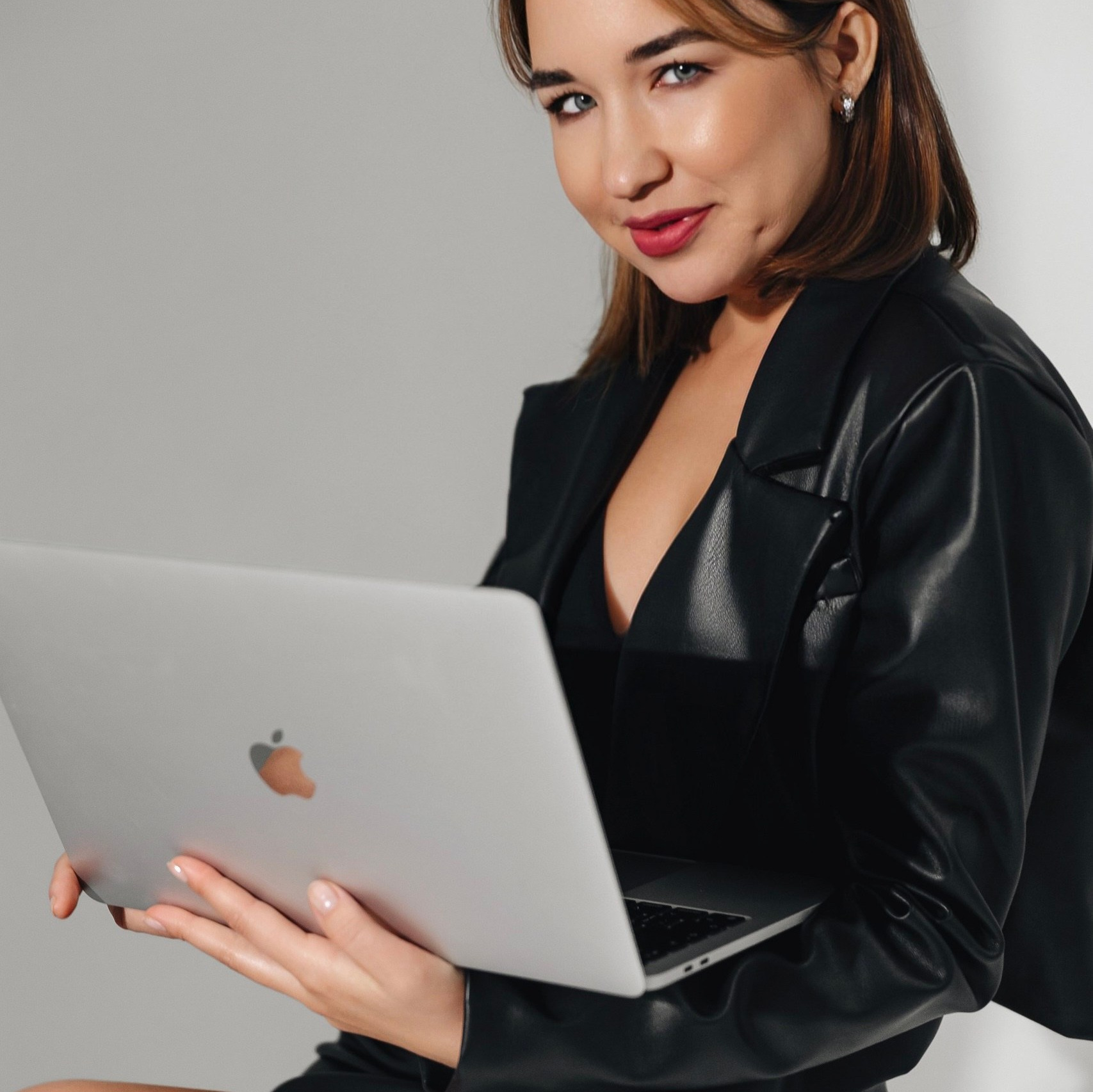 Контакты. Ваш фотограф Лена Ленина