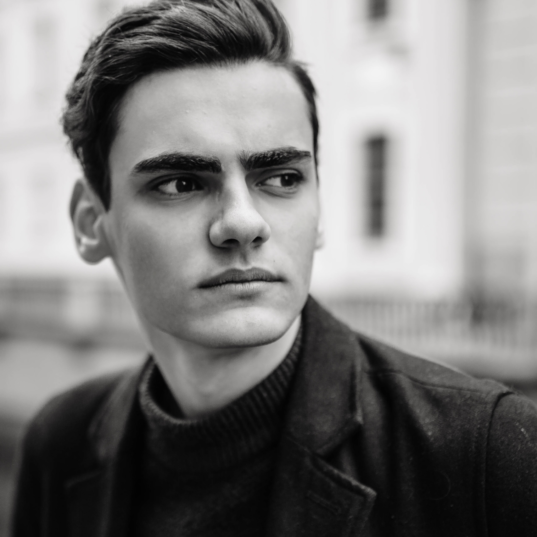 Влад. Хмурый Петербург. Семейный и свадебный фотограф Полина Принцева