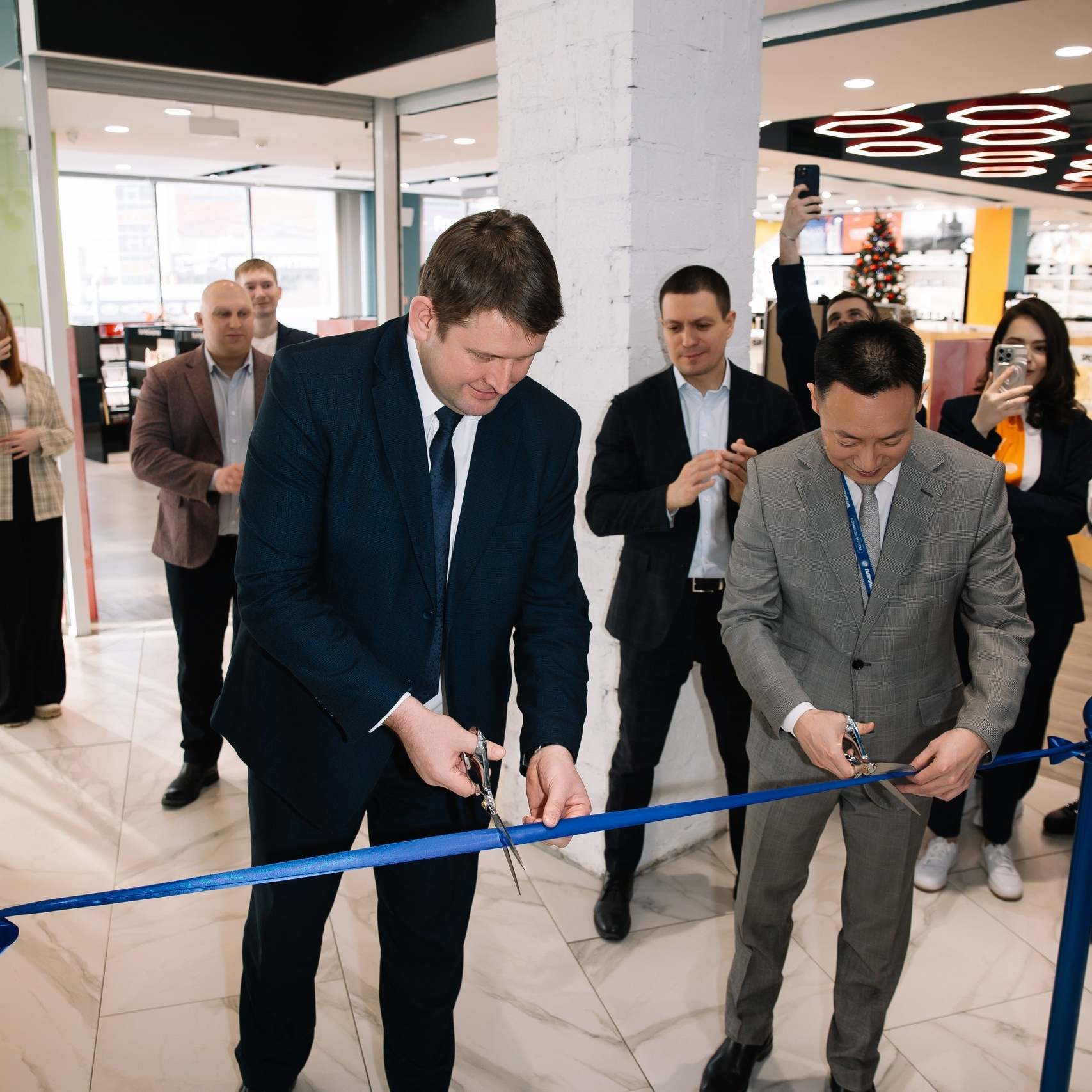 Фото и видеопродакшн в Омске для бизнеса и экспертов — Orlyand Production