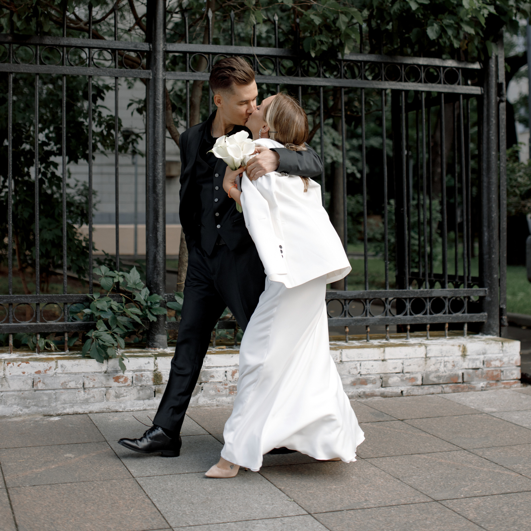 Сколько стоит сваыдьба. Антон Прокопенков Свадебный Фотограф +7(916) 013-35-12