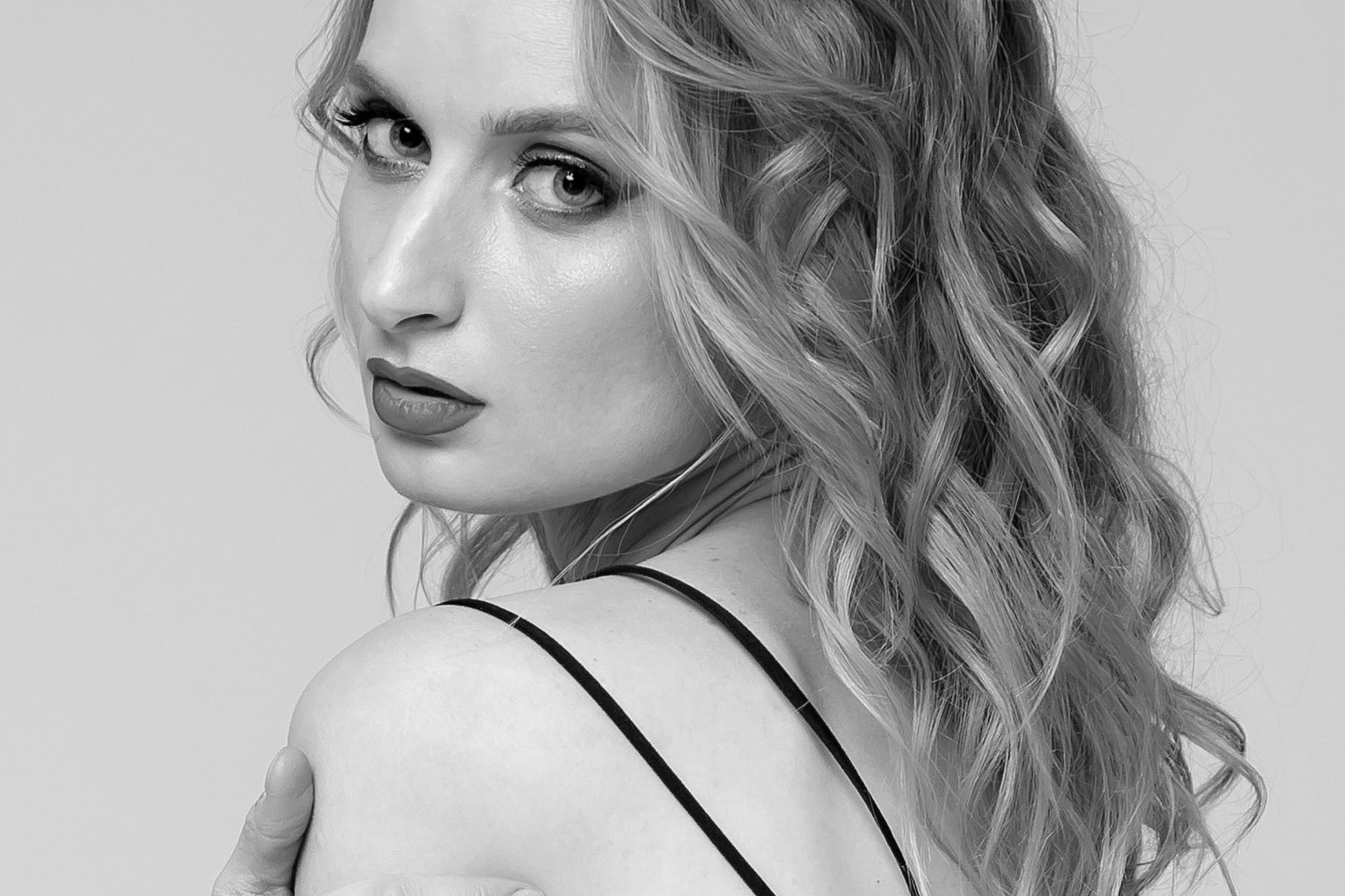 Контакты. Фотограф Воронеж Юлия Брижан