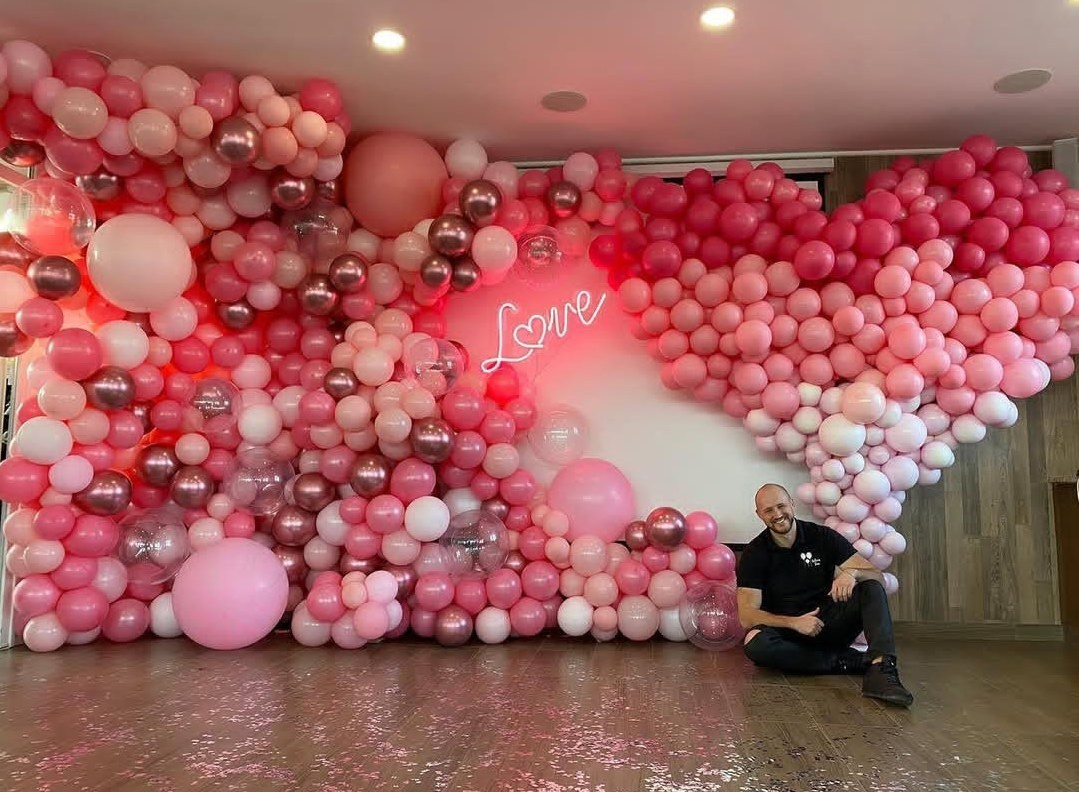 Фотозона 14 февраля. Студия праздничного декора