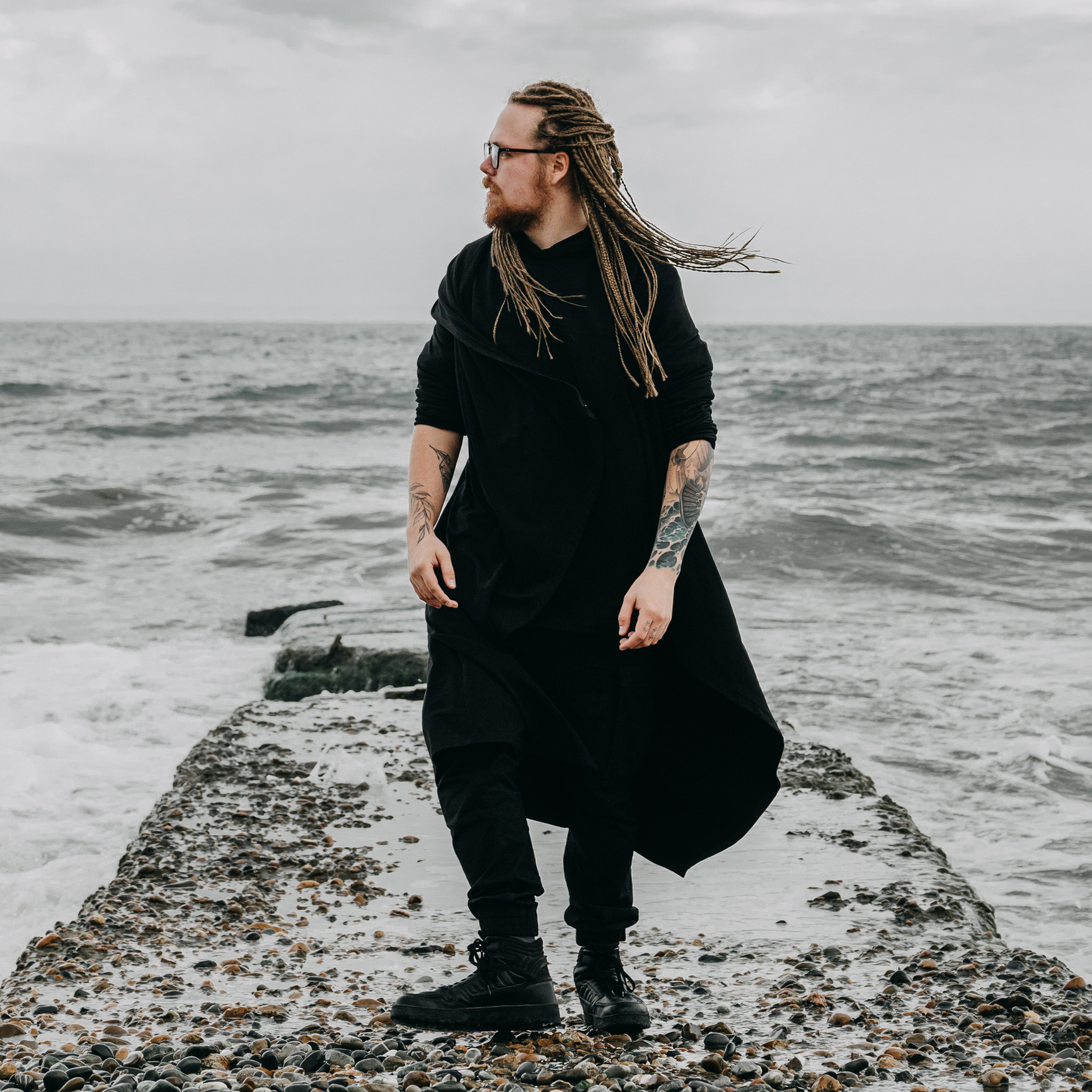 Contact. Dmitry Ganin