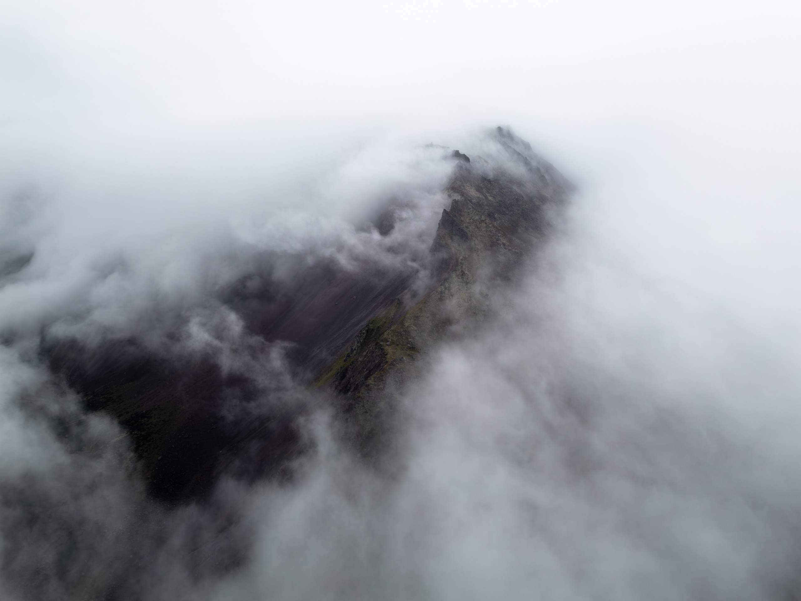 Кроноцкий национальный заповедник, вид с дрона. Вулкан Дикий Гребень