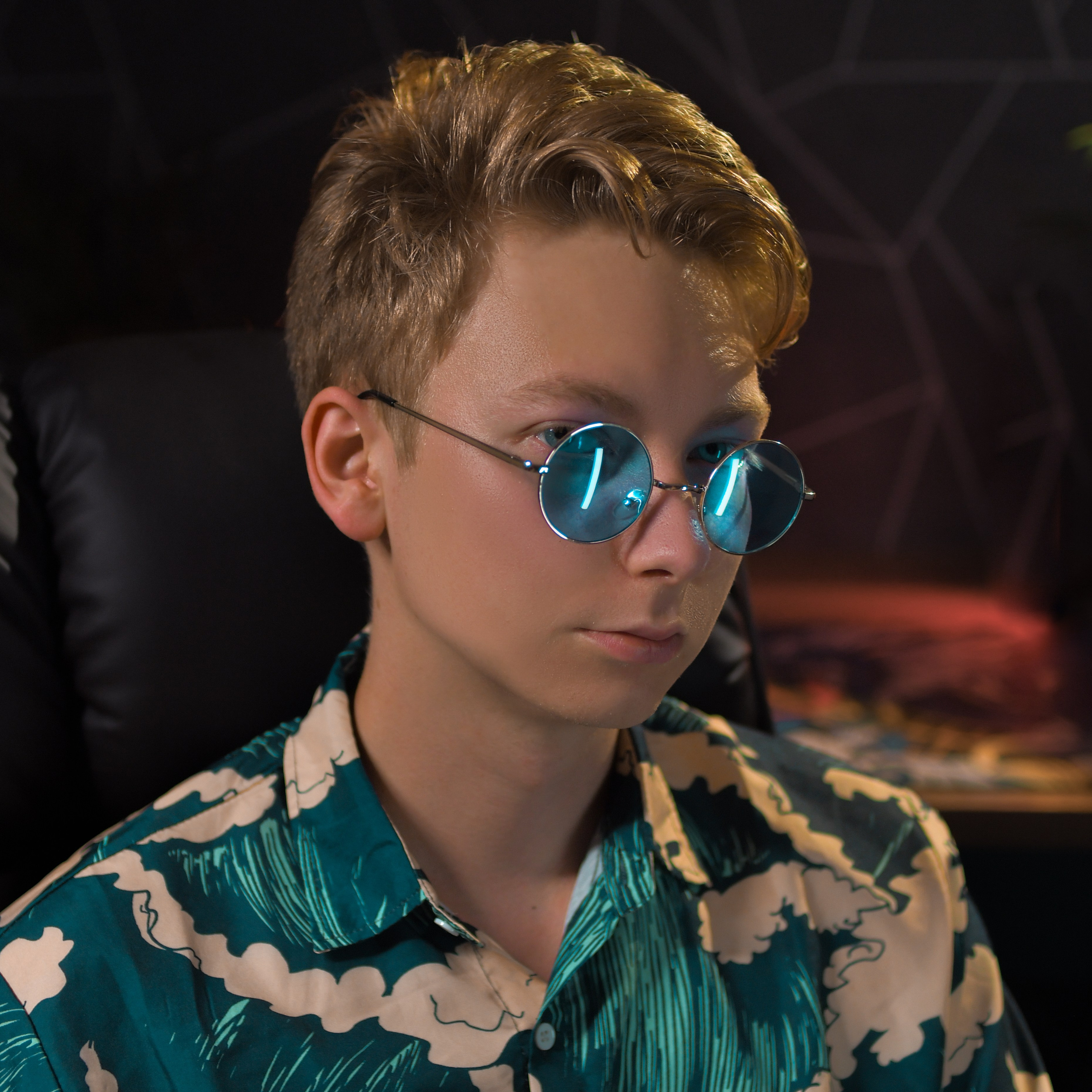 Контакты. Фотограф Алматы — Дробышев Алексей