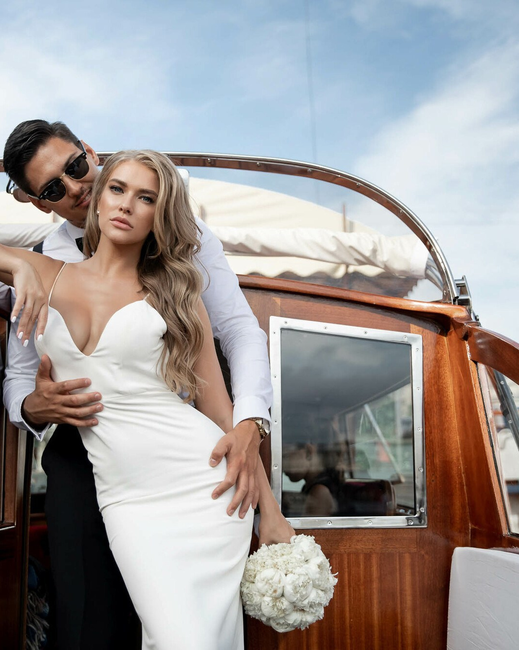 Свадьба на катере