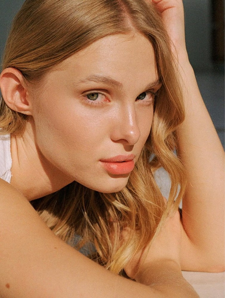 Yana. Axis model management