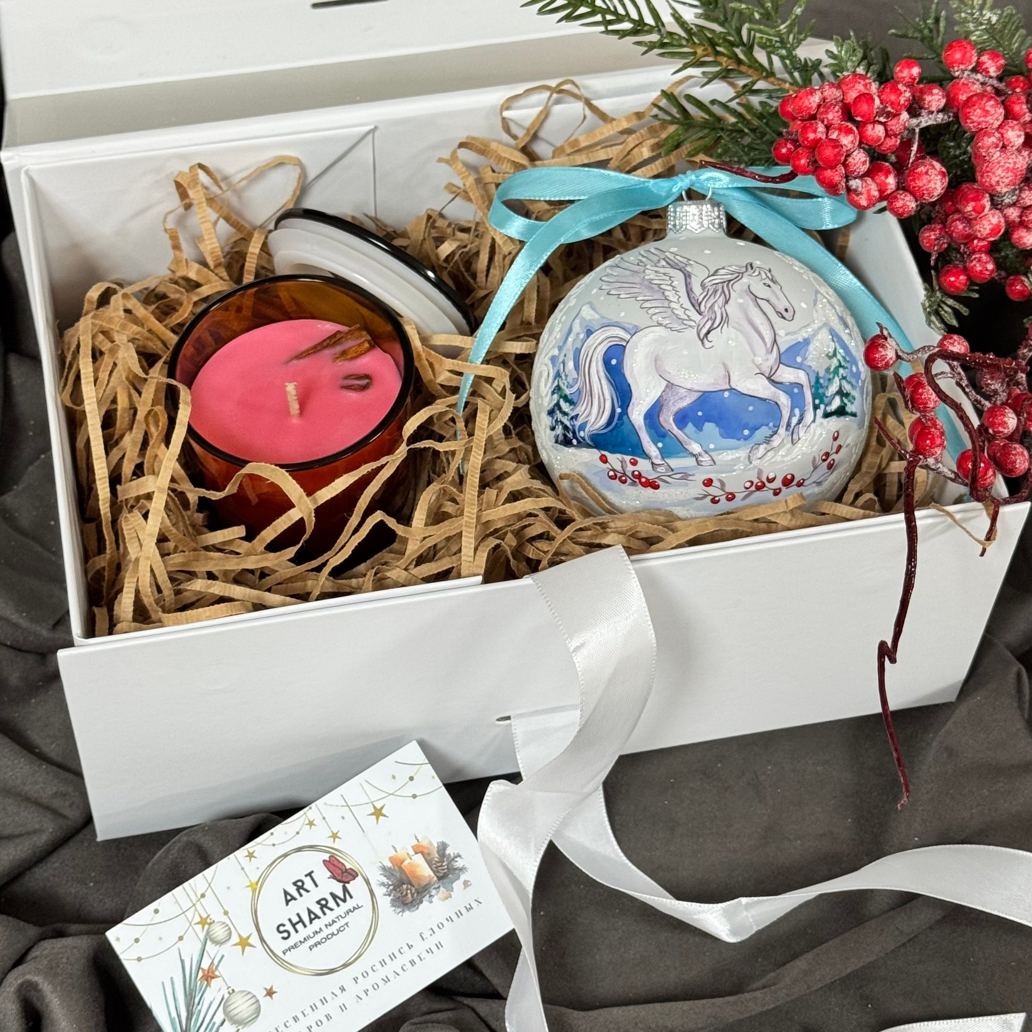 Аромасвечи и наборы. Художественная ручная роспись елочных шаров, корпоративные подарки и восковые аромасвечи