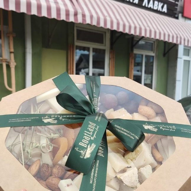 Печать на стикерах, этикетках для одежды, ленточках и наклейках в Приморско-Ахтарске. ФОТОСТИЛЬ, изготовление рекламной продукции в Приморско-Ахтарске