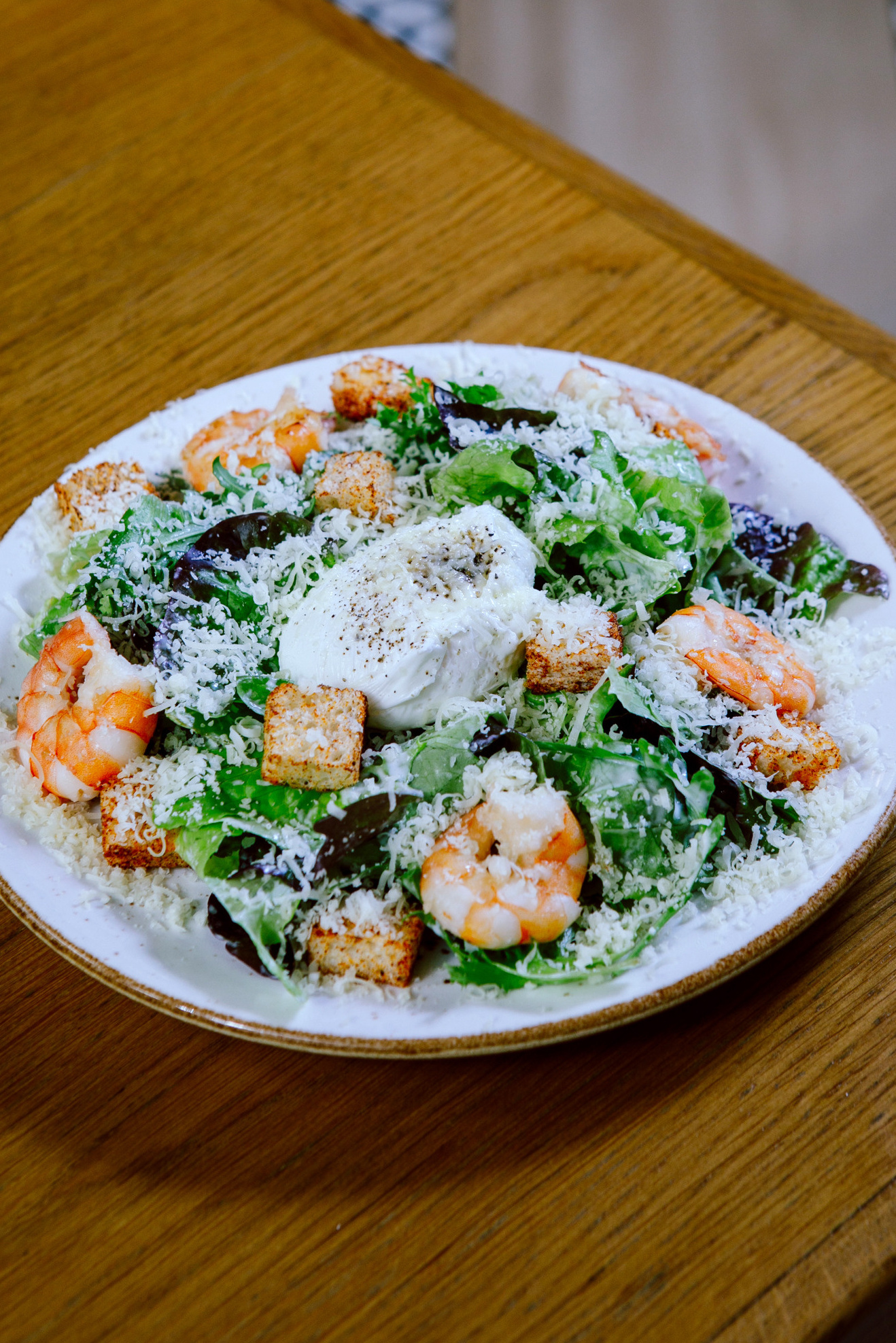 Салаты. Кафе EATON в ТРЦ «Макси»