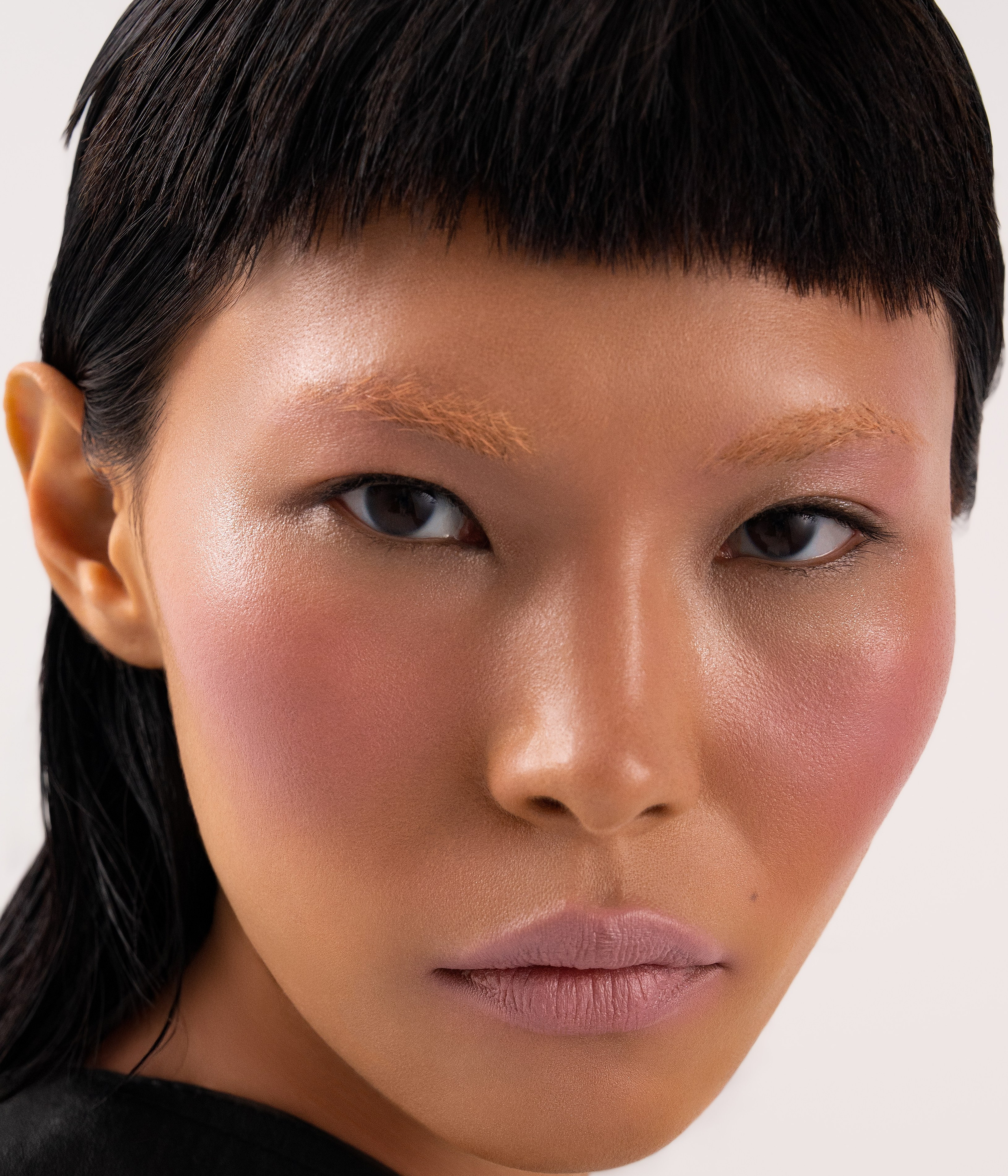 Бьюти, компейн. Профессиональный ретушер в Санкт-Петербурге