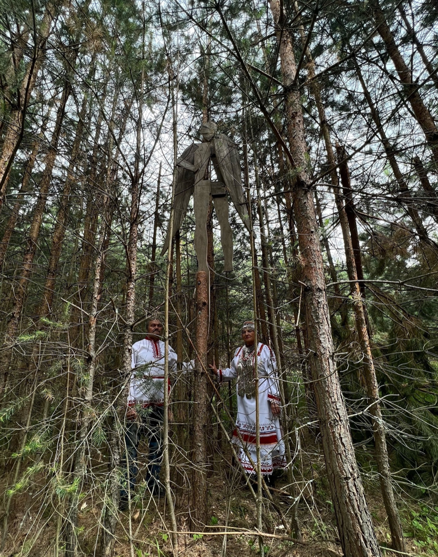 Ленд-арт в Чувашии. «Наконец-то я тебя встретил». Sculptor Aleksei Dmitriev