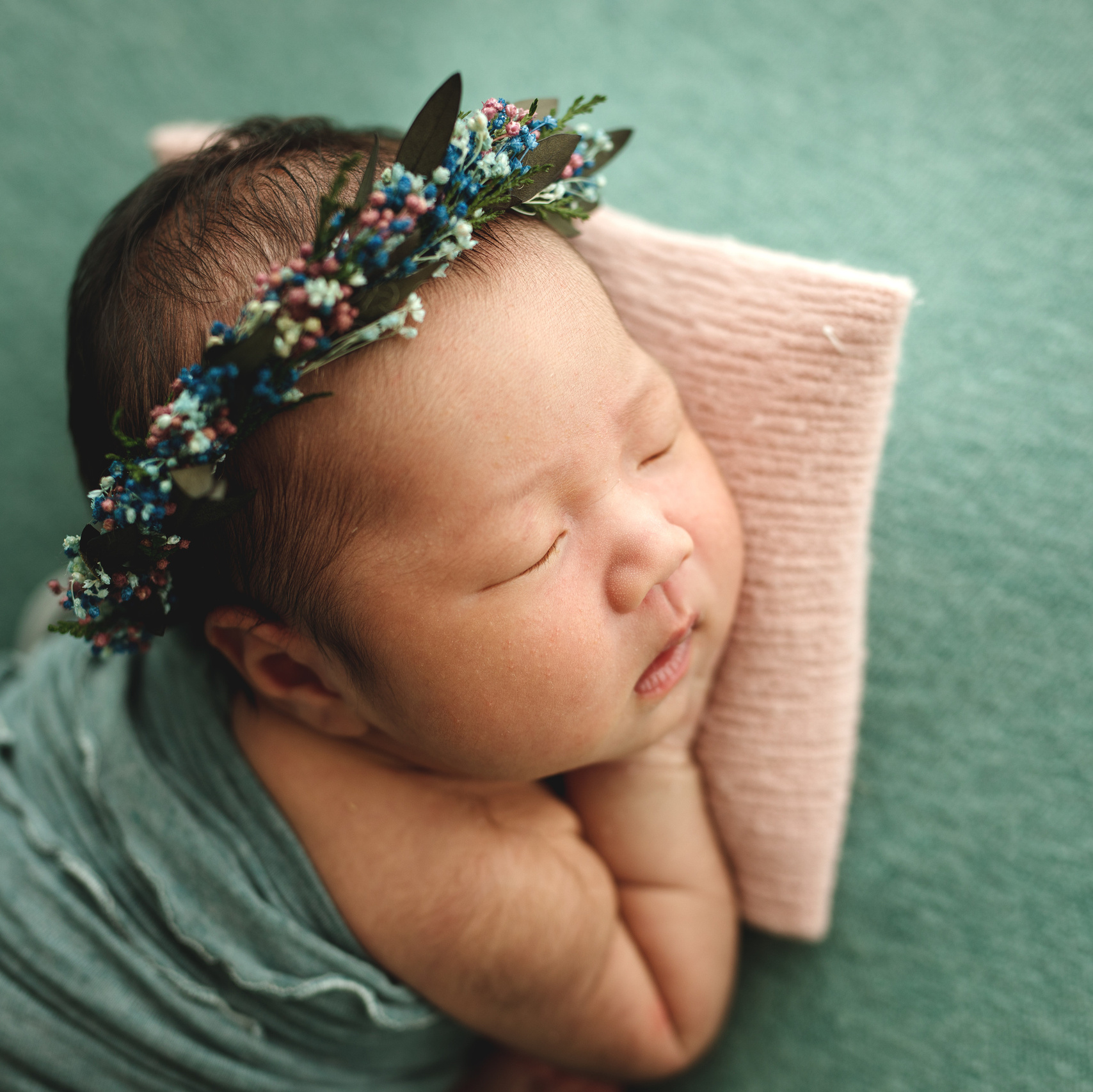 Услуги. Ньюборн фотограф Владивосток