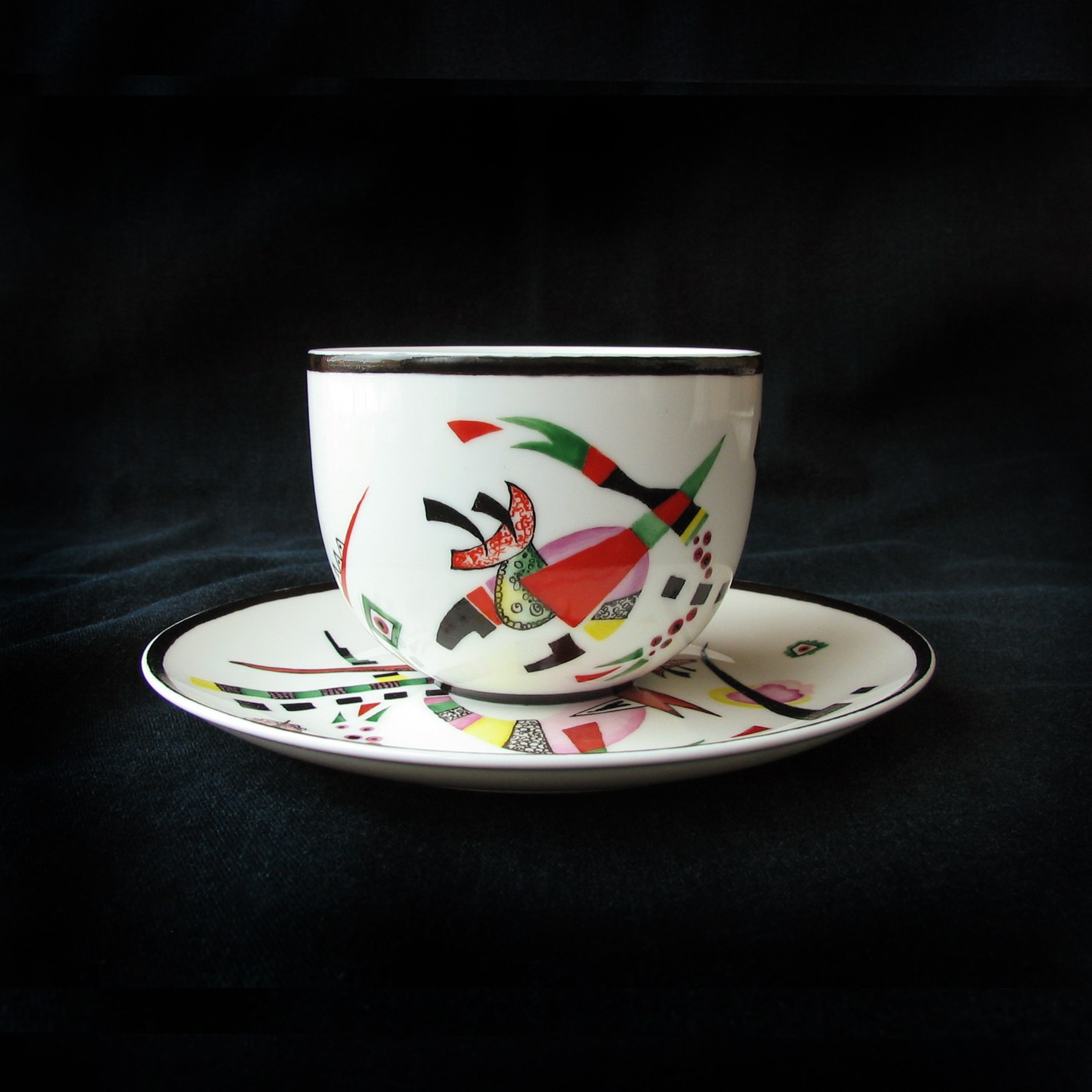 Василий Кандинский. Кофейная пара. Импровизации Кандинский. Чайная пара на заказ. Роспись фарфора в Санкт-Петербурге.